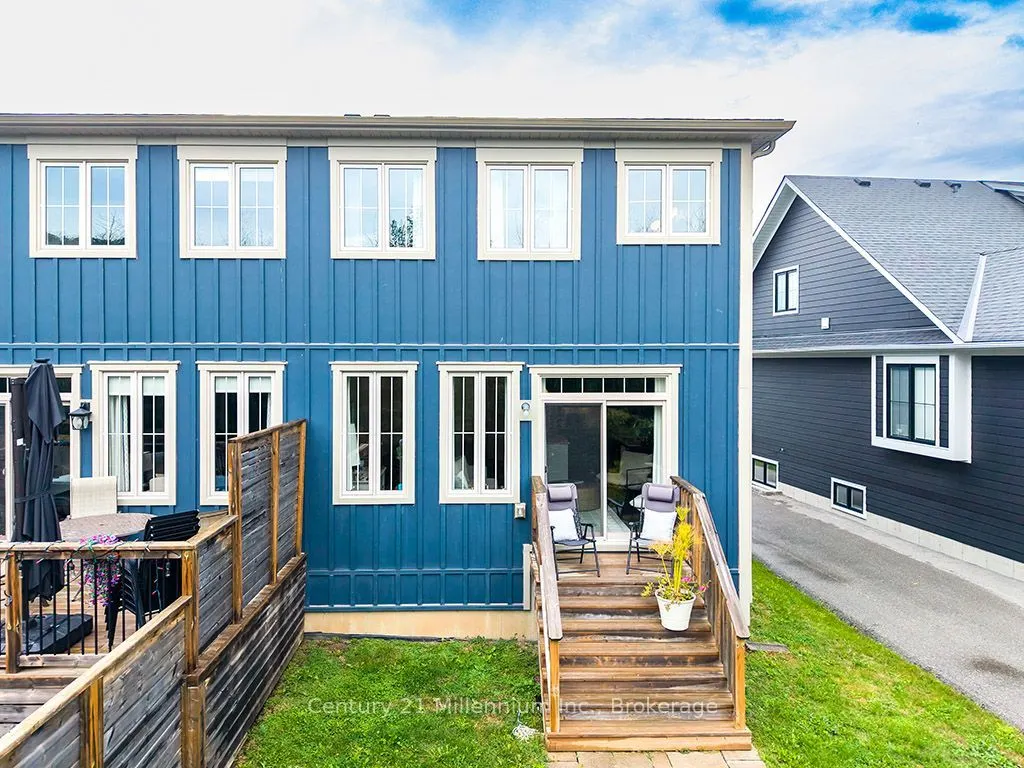 214 Yellow Birch Crescent