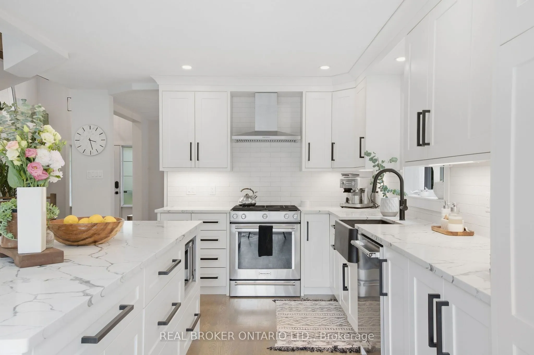 8 Sawgrass Circle