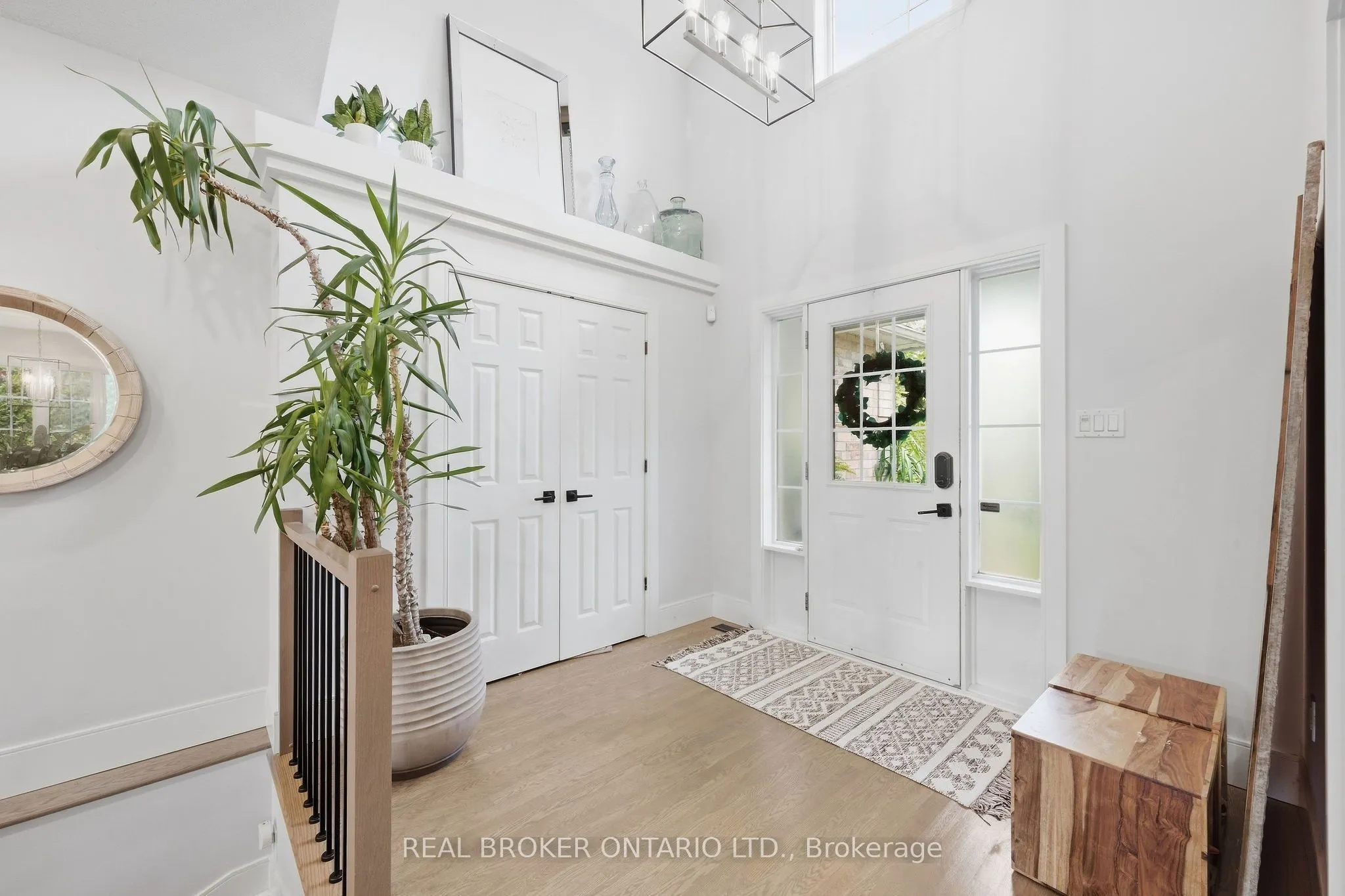 8 Sawgrass Circle