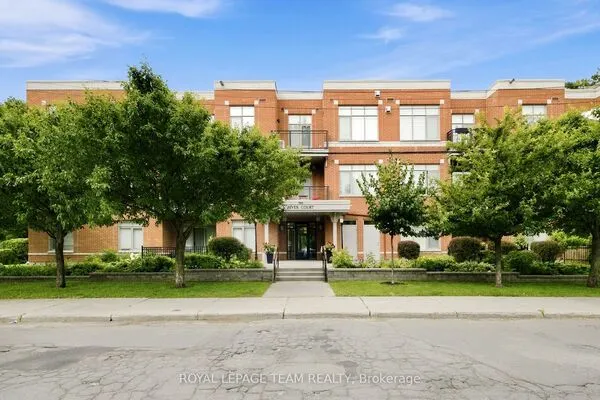 950 Marguerite Avenue #212