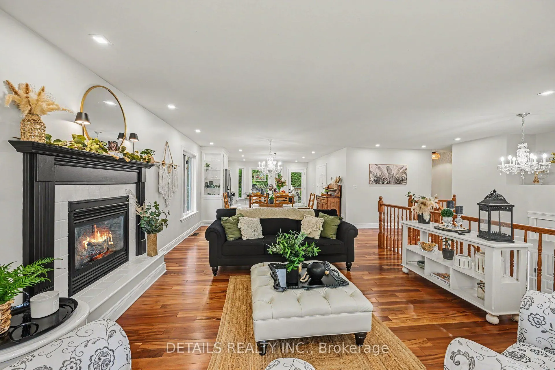 8 Francis Street