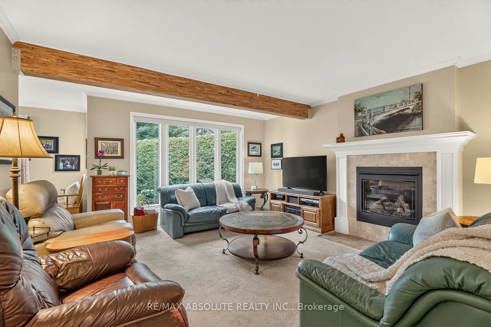 309 Liard Street