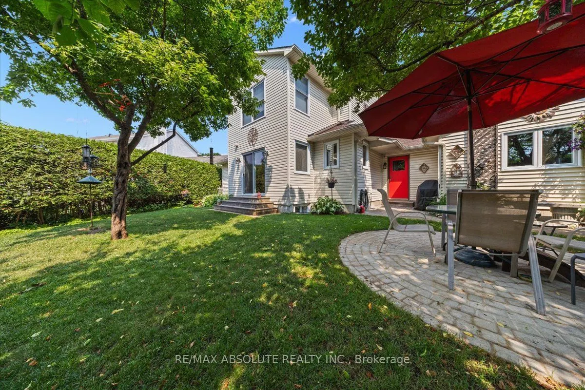 309 Liard Street