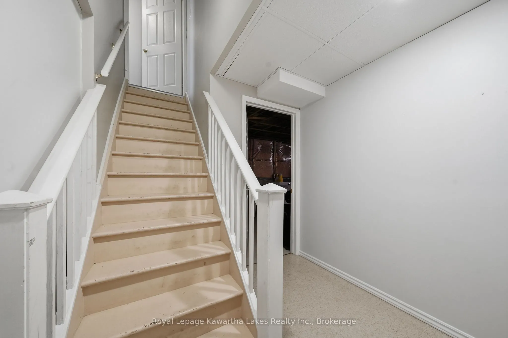 1220 Wildlark Drive