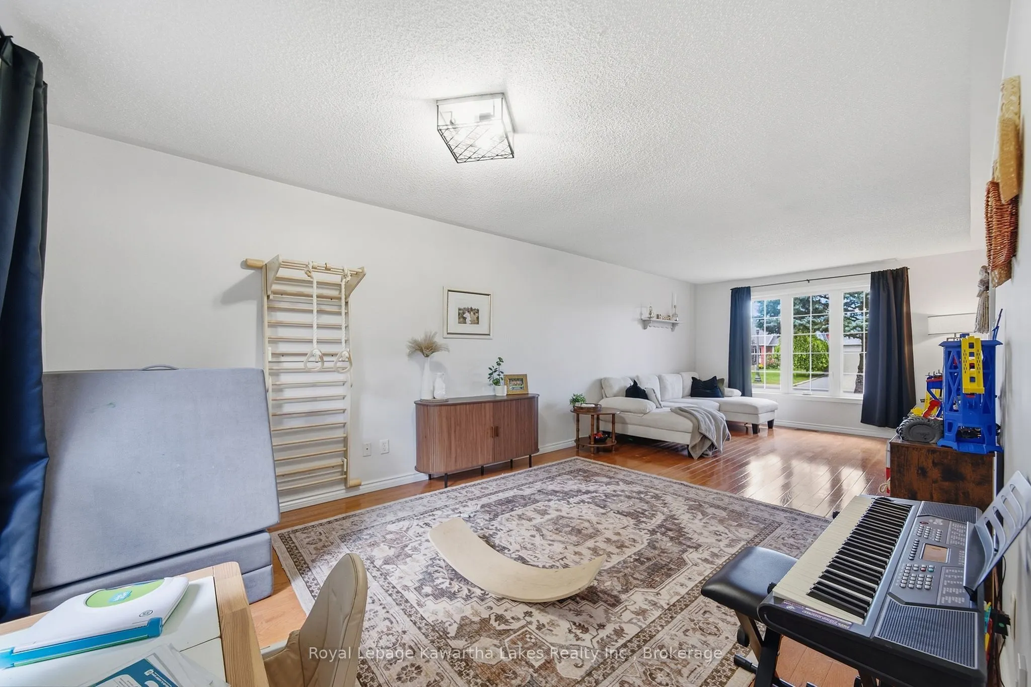 1220 Wildlark Drive