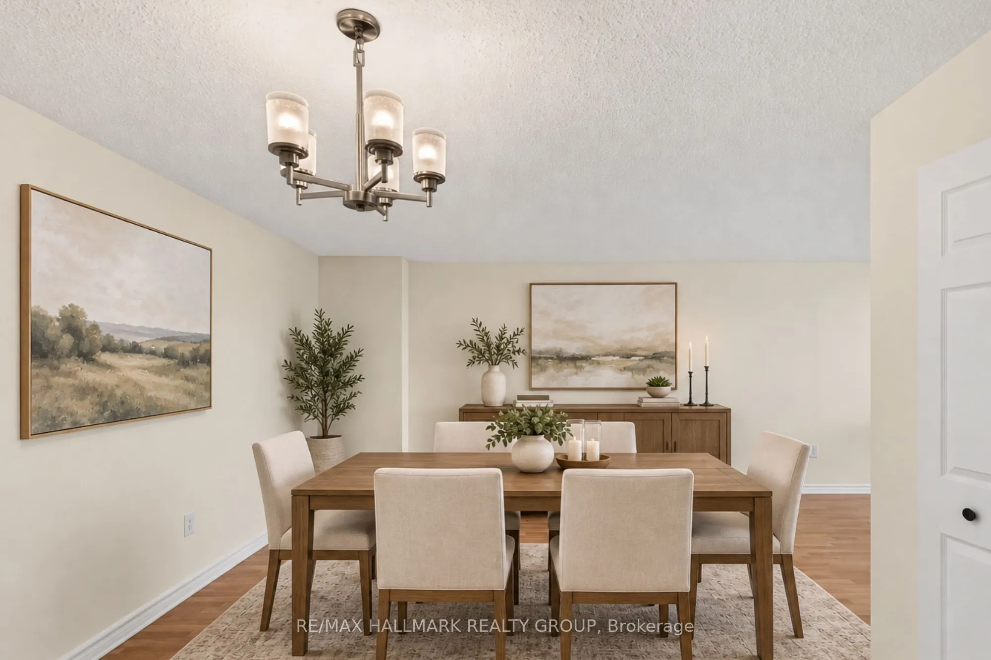 530 Laurier Avenue W #901
