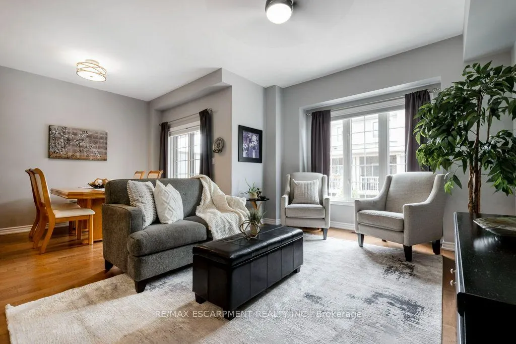 377 GLANCASTER Road #38