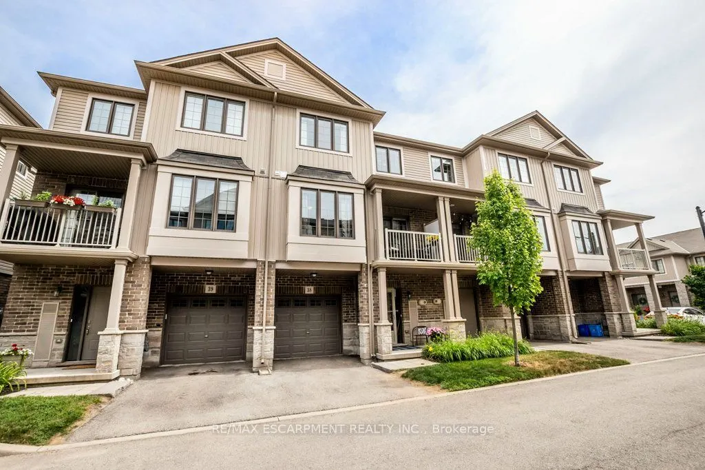 377 GLANCASTER Road #38