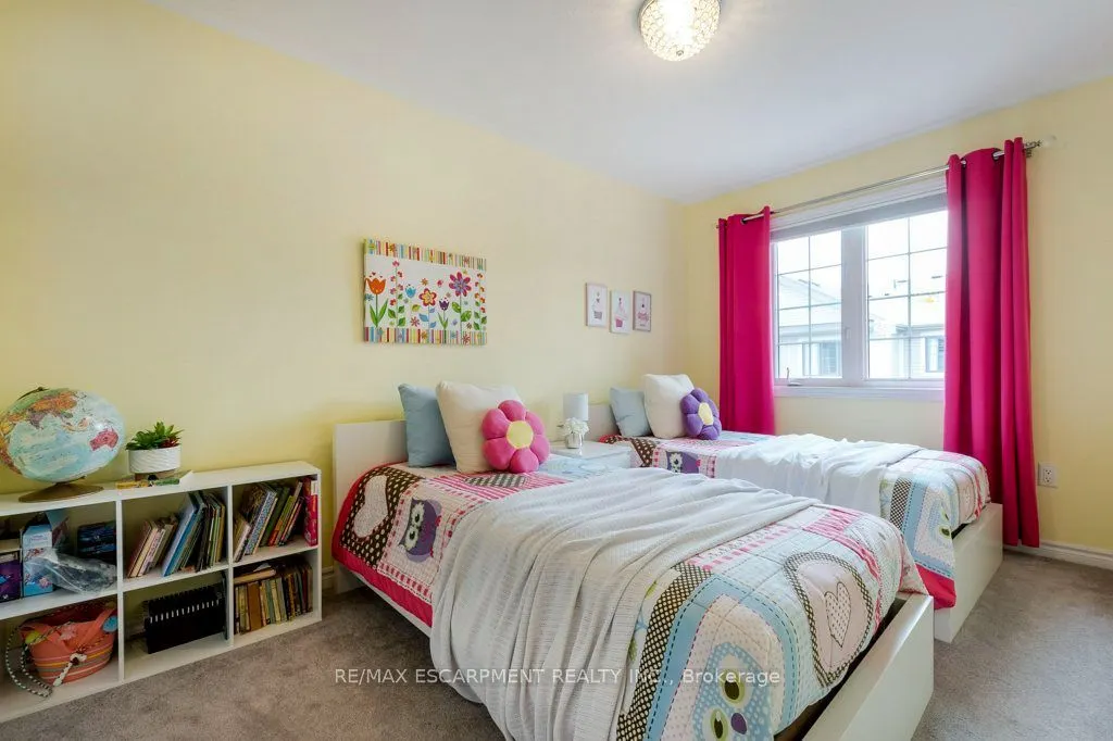 377 GLANCASTER Road #38