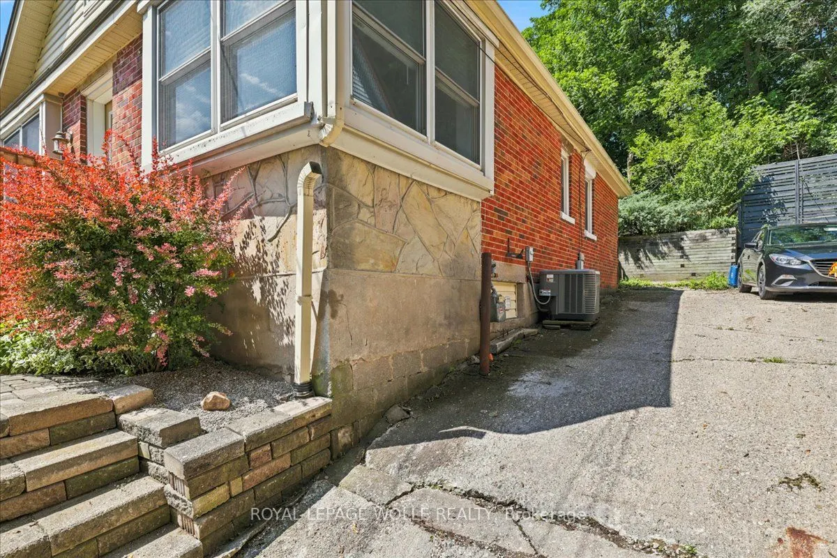 22 Ramore Street