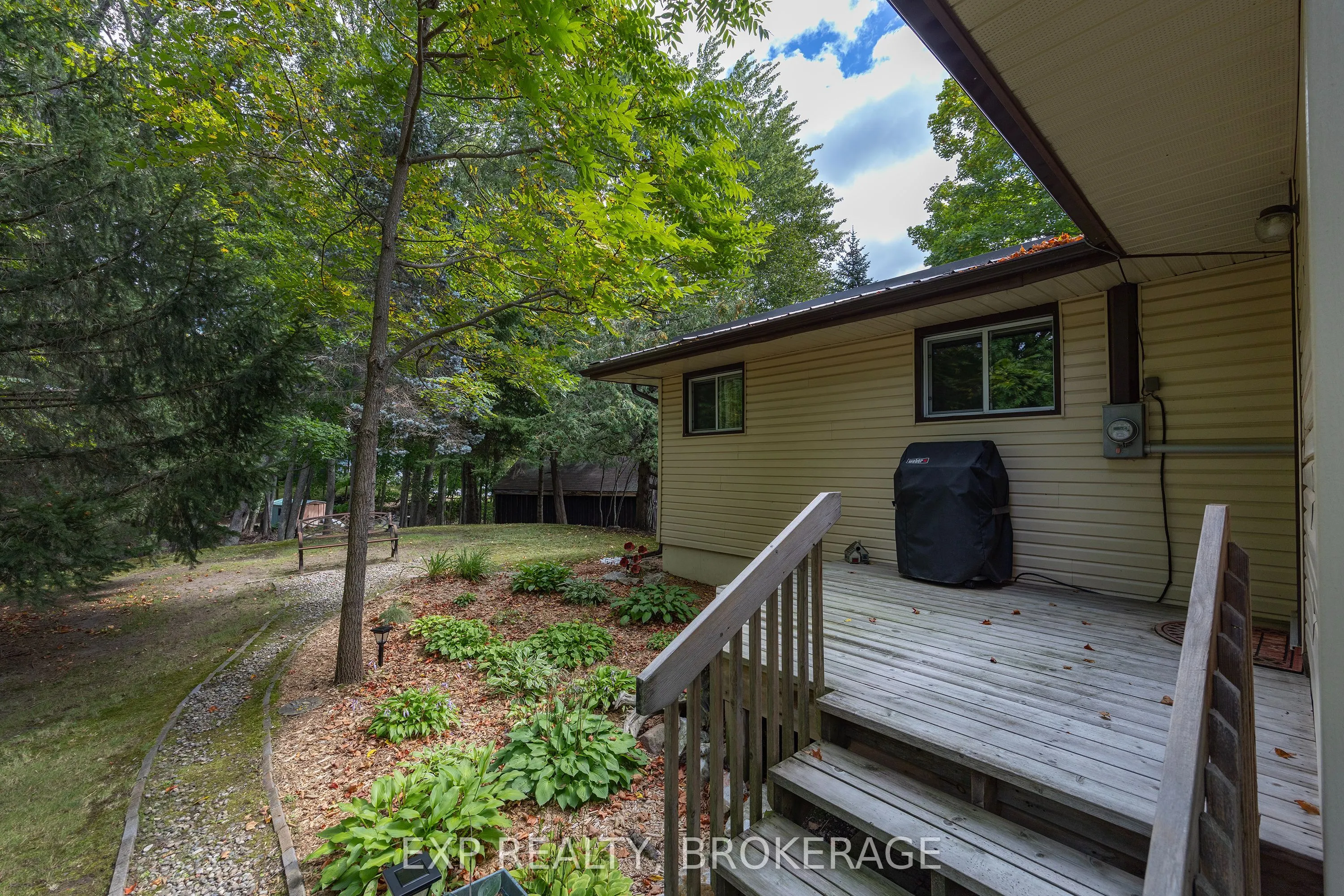 2119 Hambly Lane