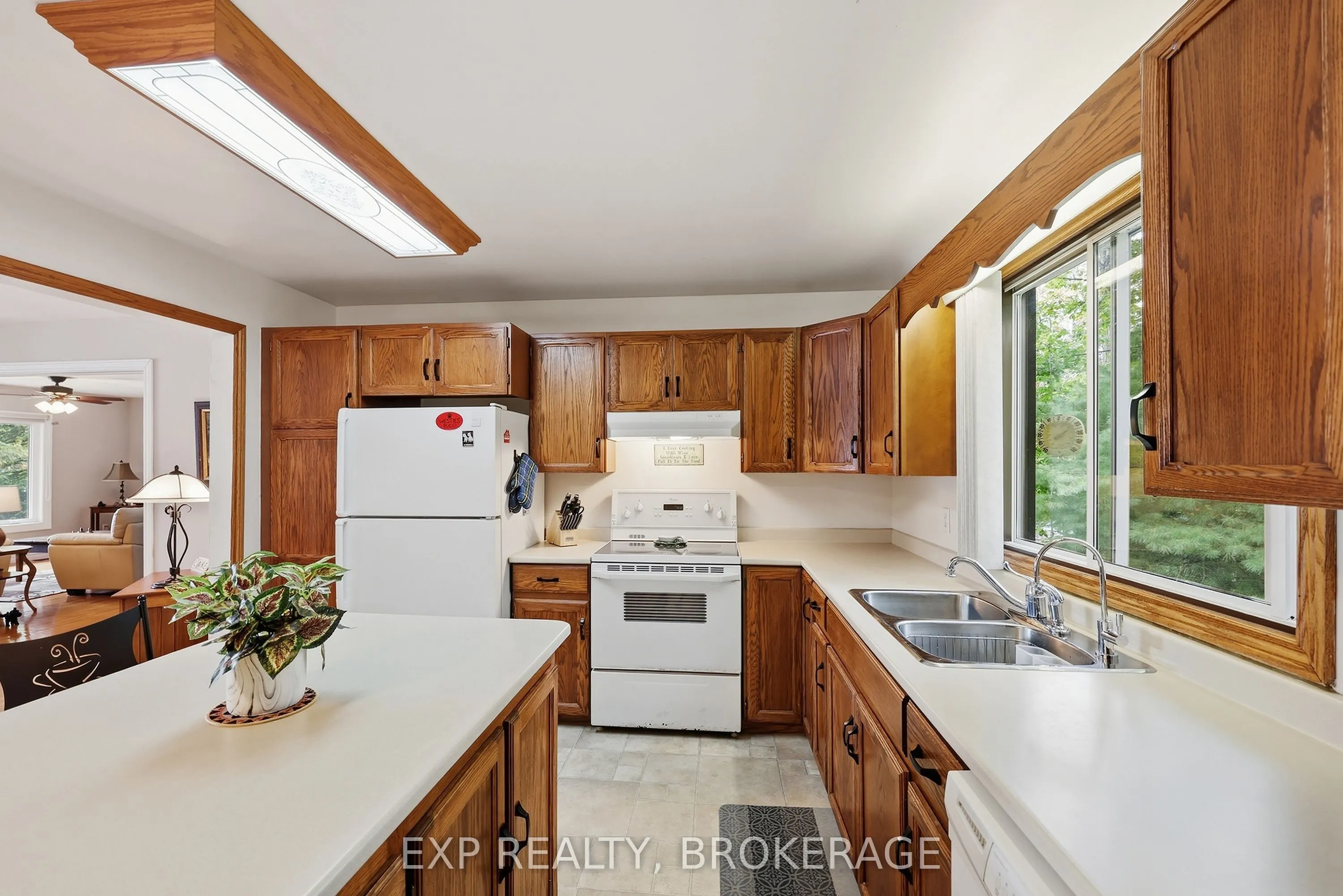 2119 Hambly Lane