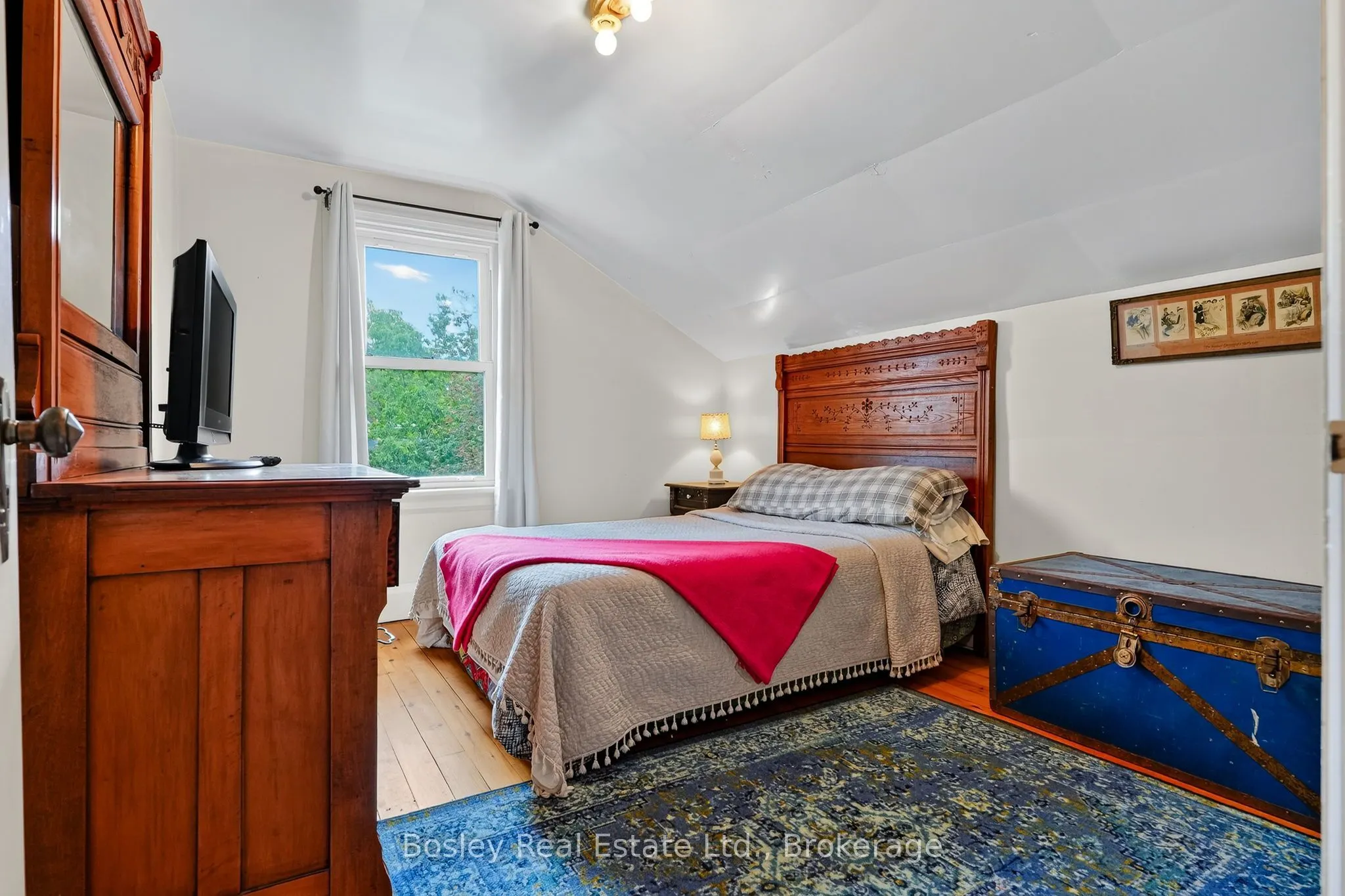 71 Sherbourne Street