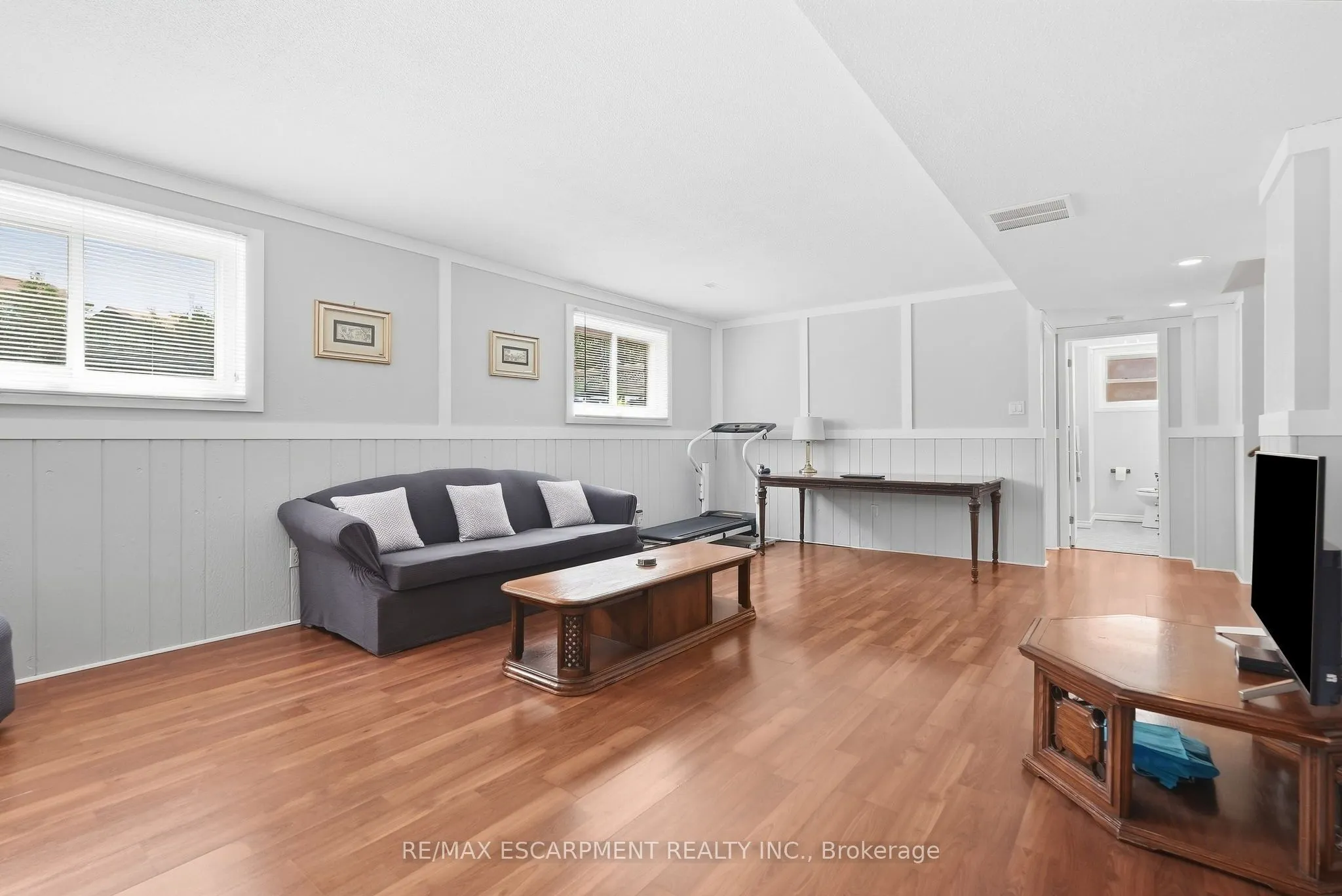10 Audubon Street N