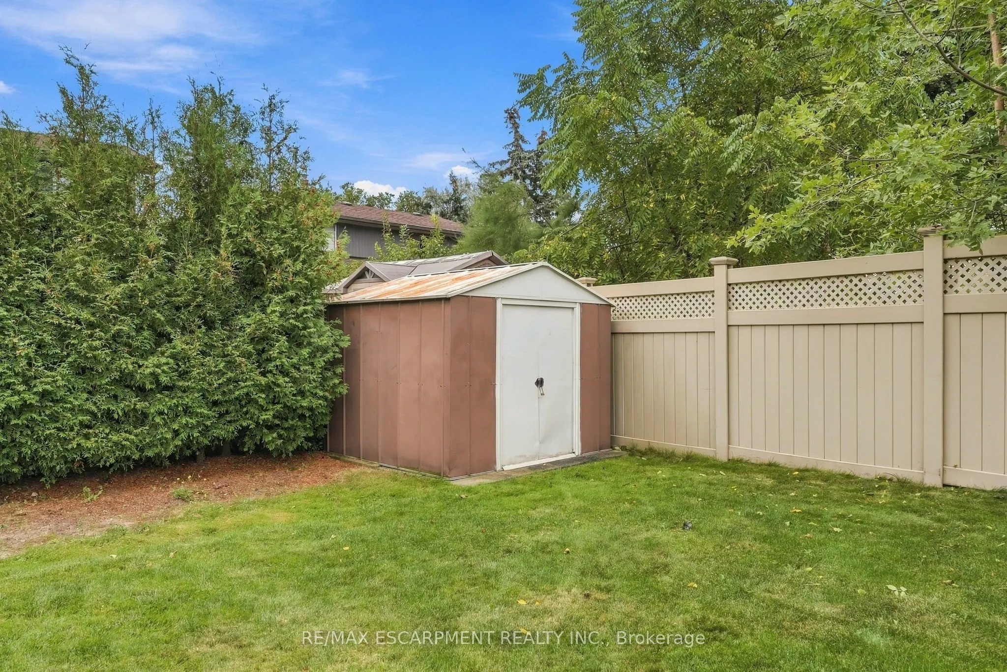 10 Audubon Street N