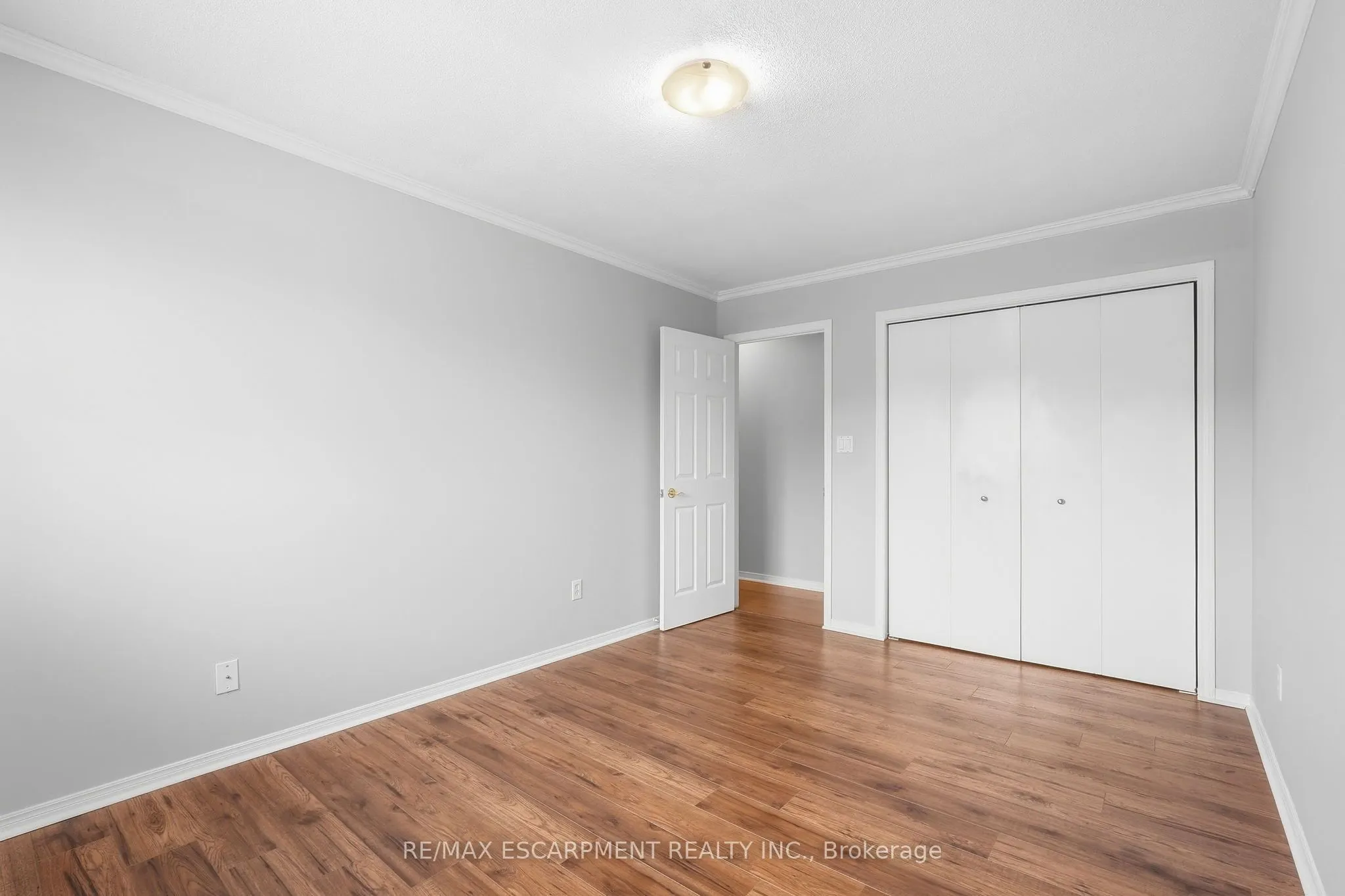 10 Audubon Street N