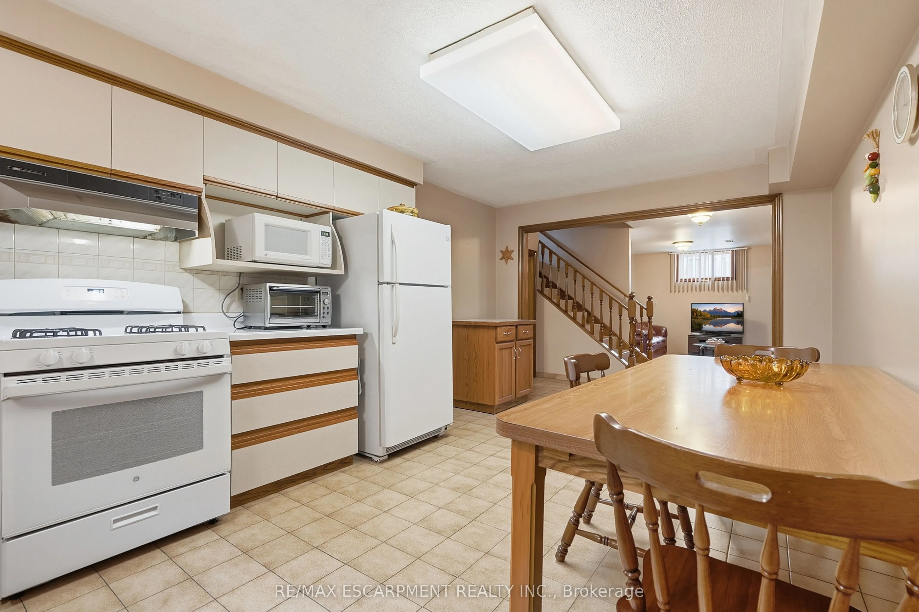 7 Vinehill Drive