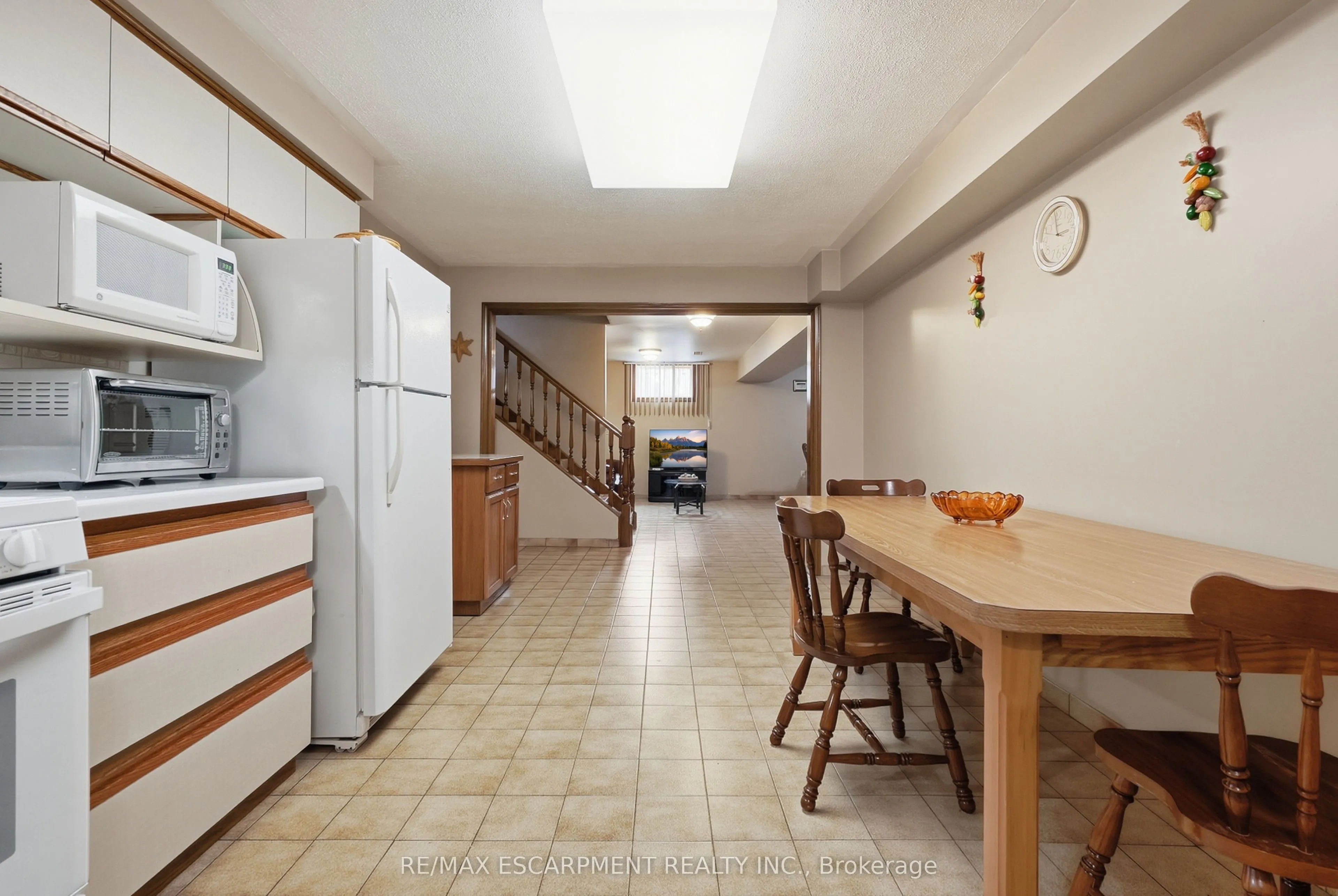 7 Vinehill Drive