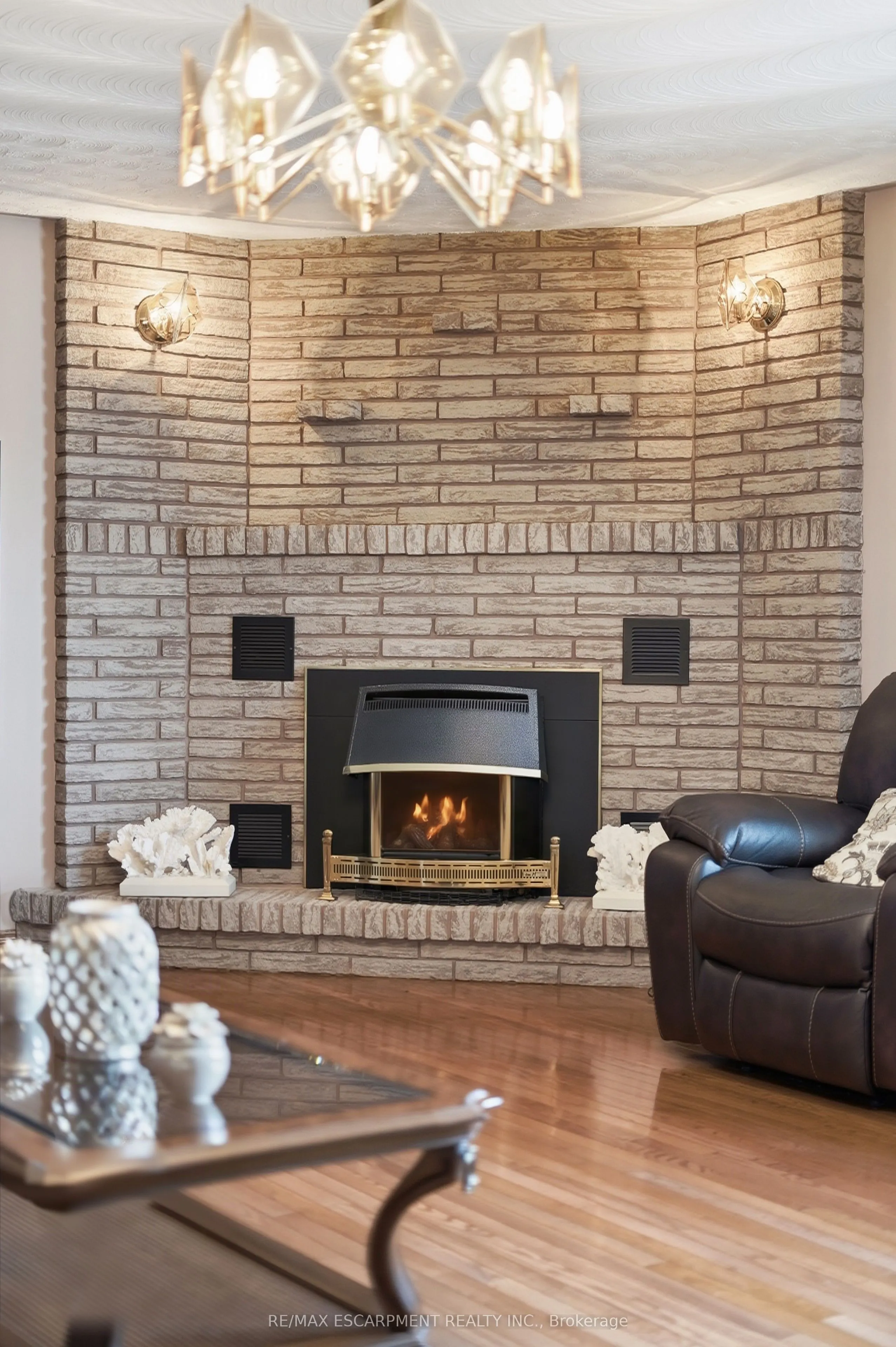 7 Vinehill Drive