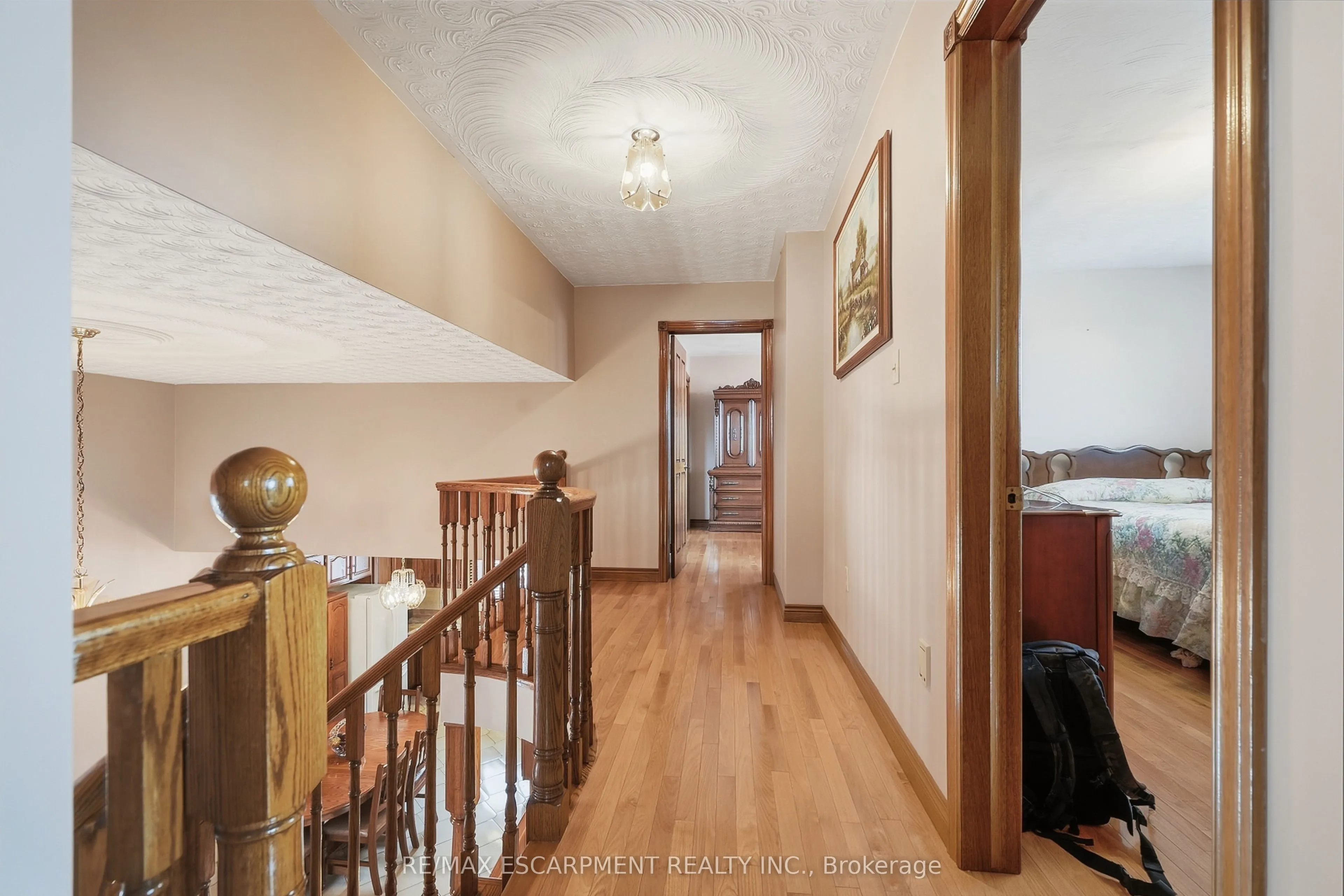 7 Vinehill Drive
