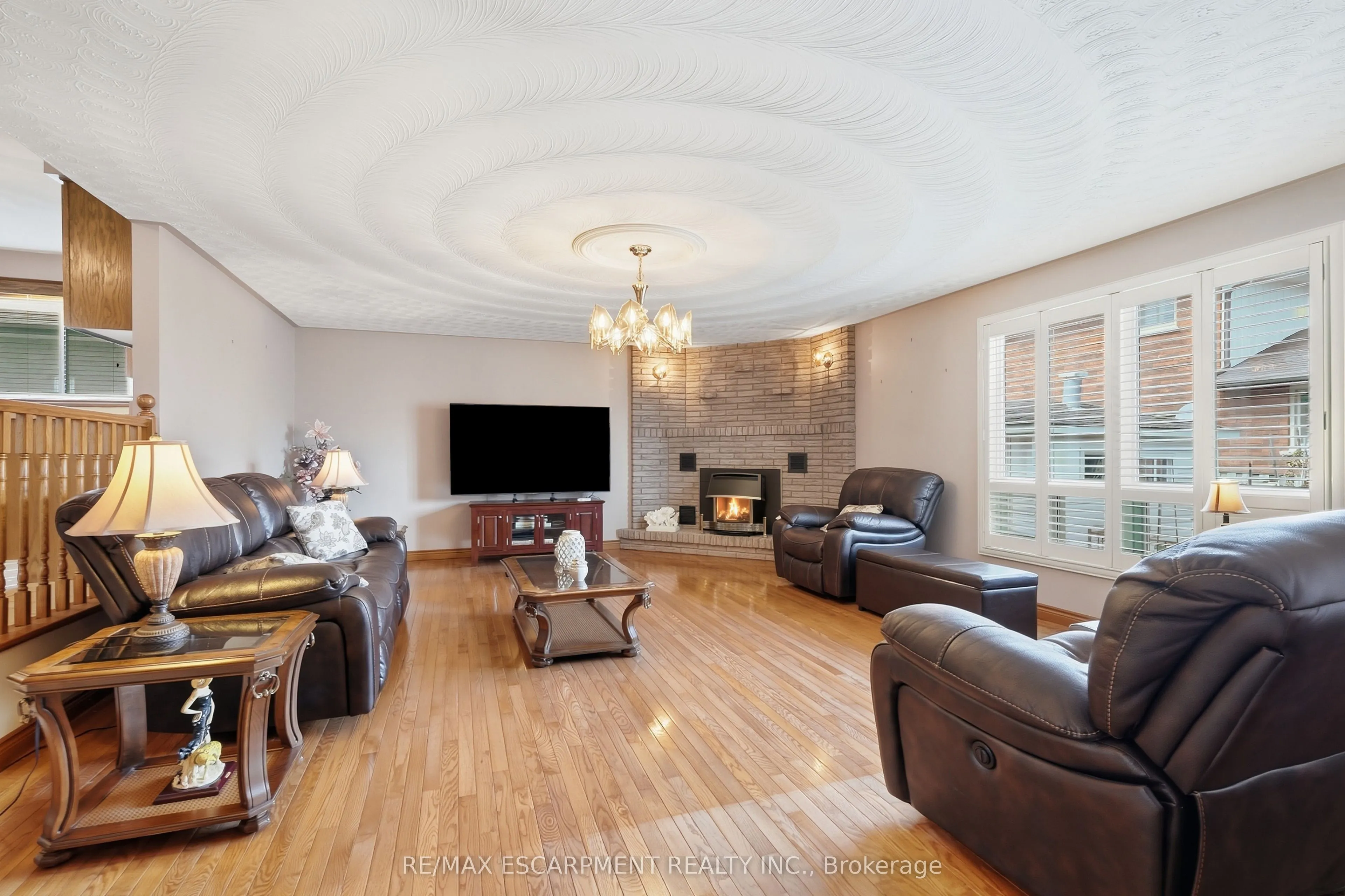 7 Vinehill Drive