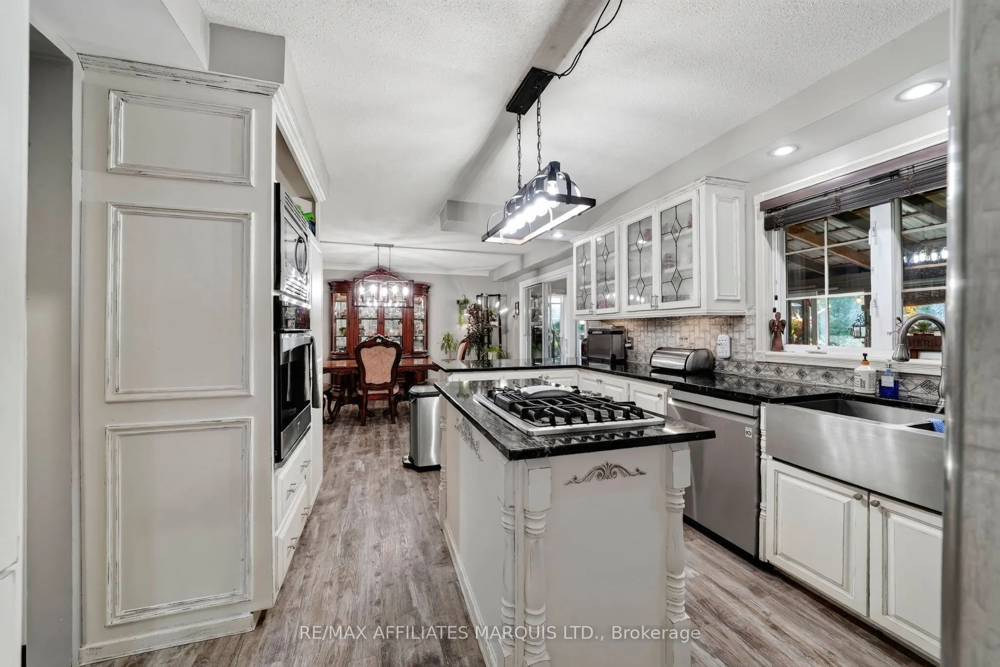 19574 Heron Road