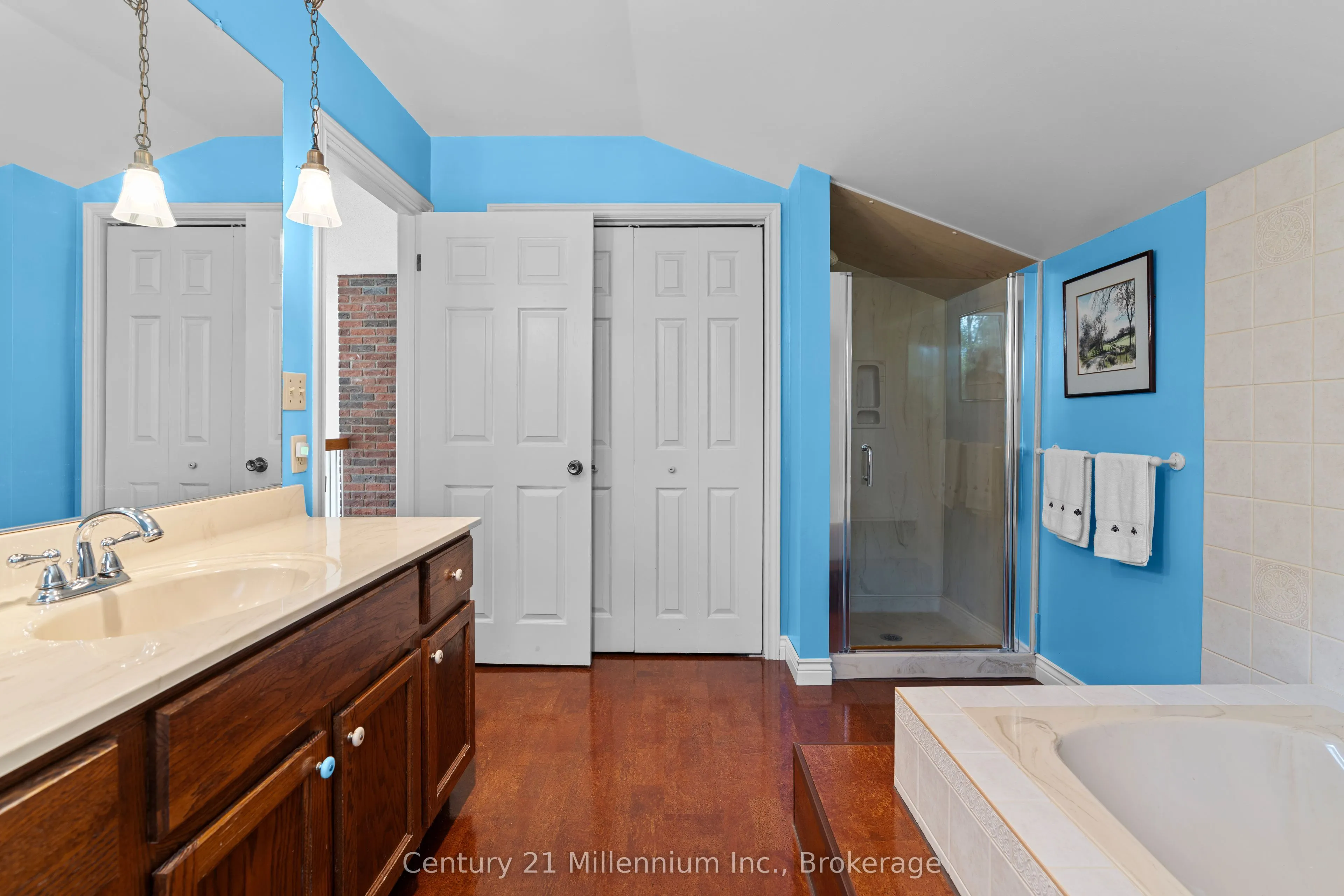 359485 Bayshore Road