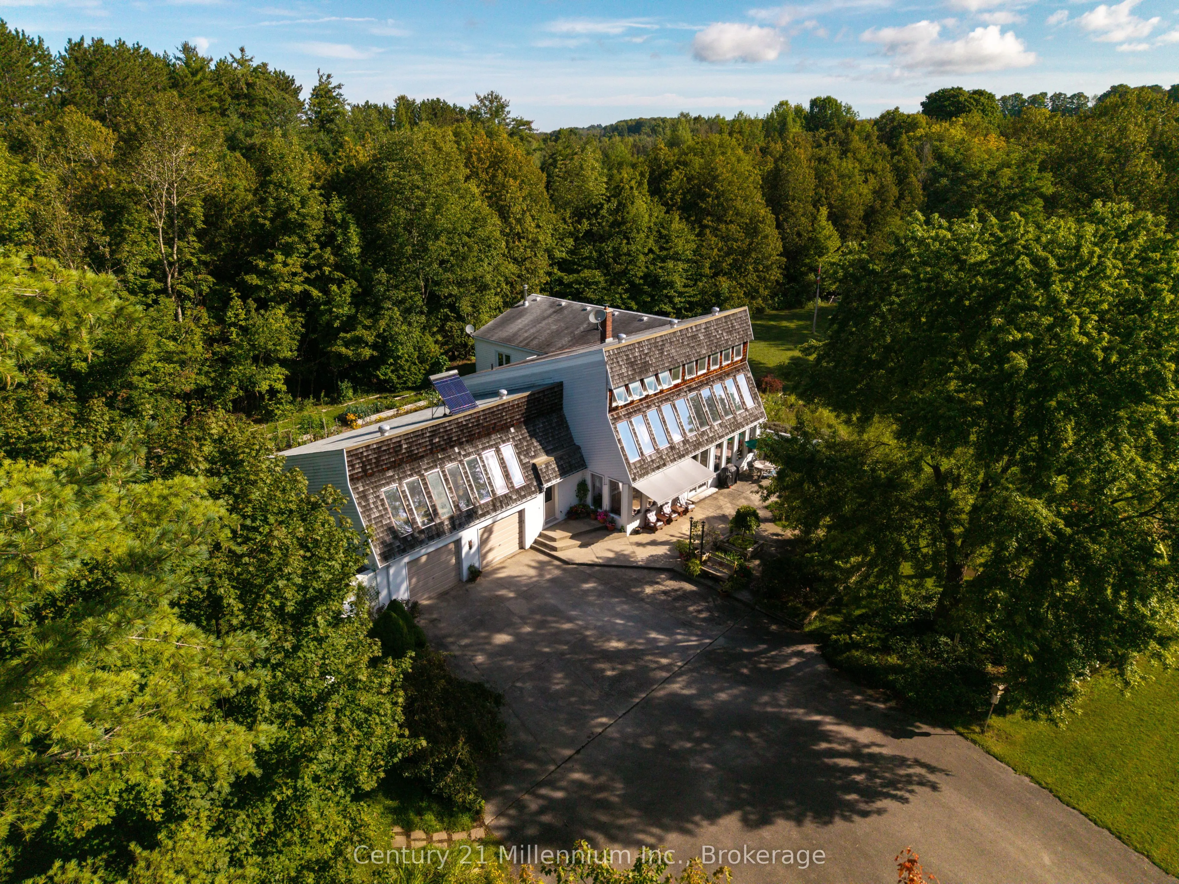 359485 Bayshore Road