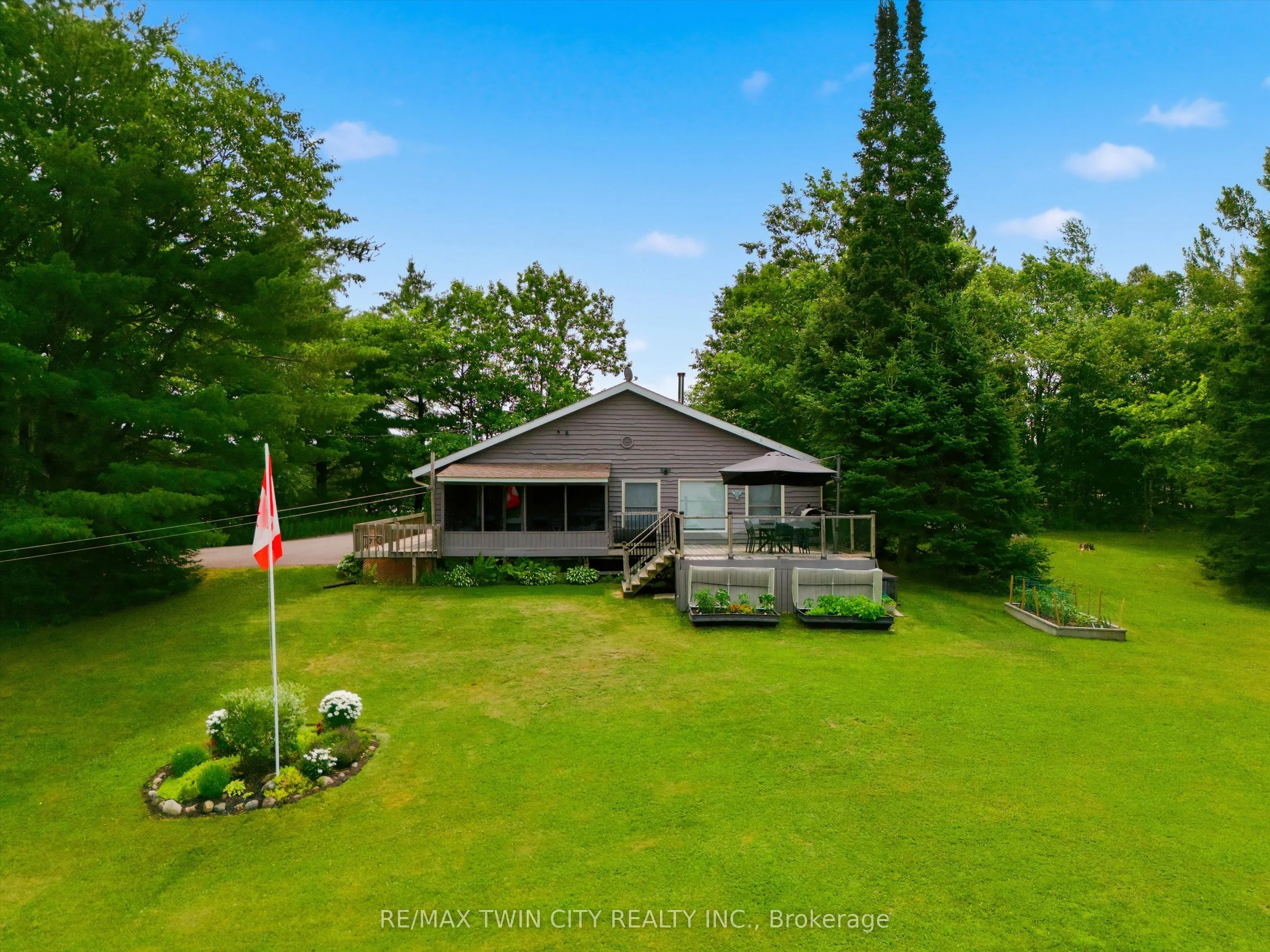 51 Mckellar Lake Road