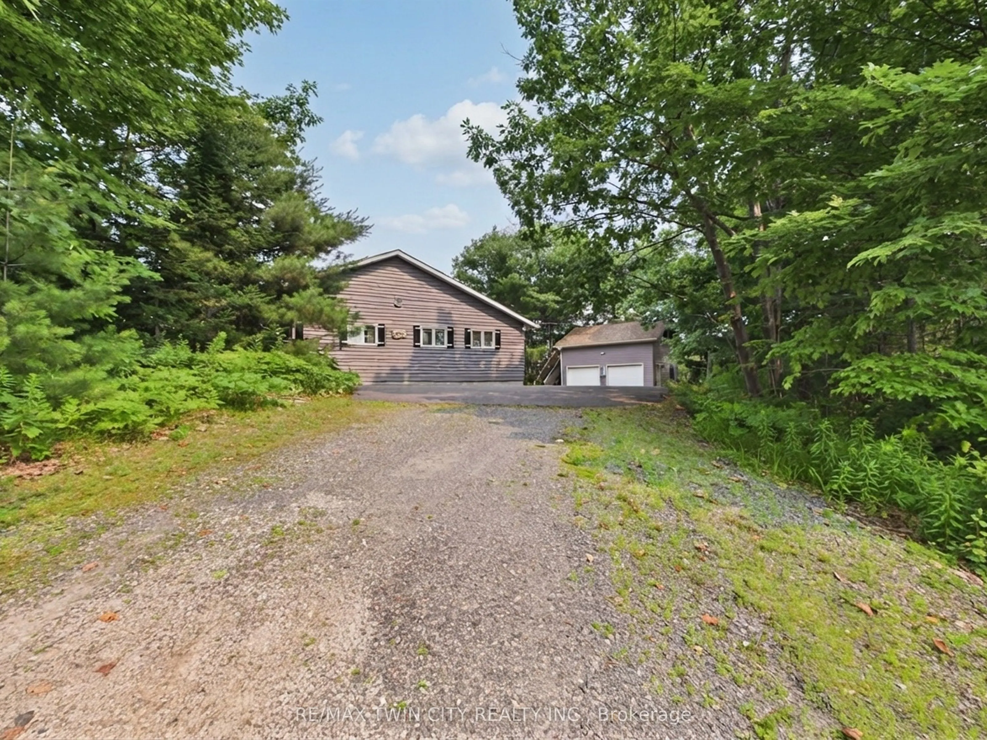 51 Mckellar Lake Road