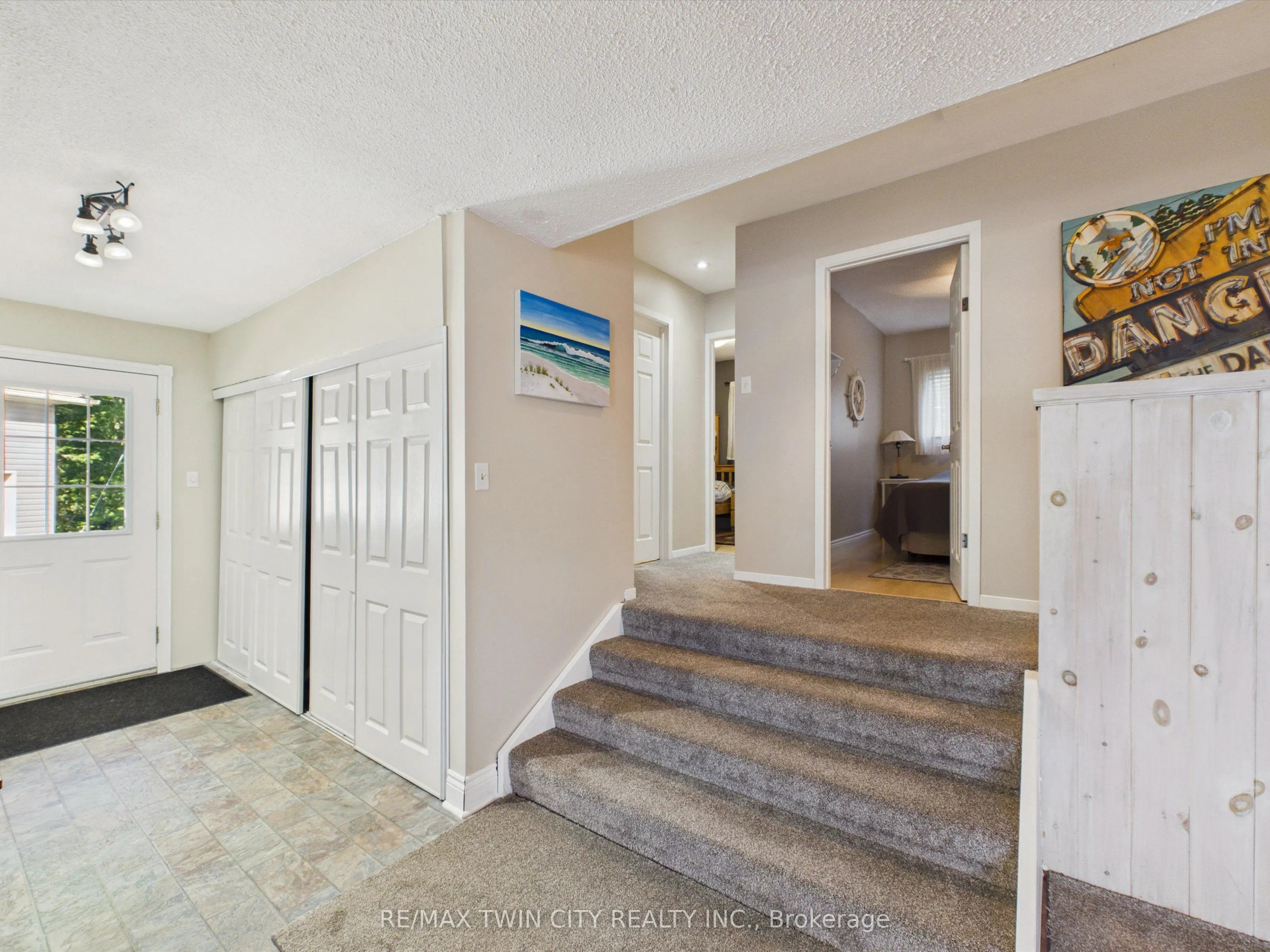 51 Mckellar Lake Road