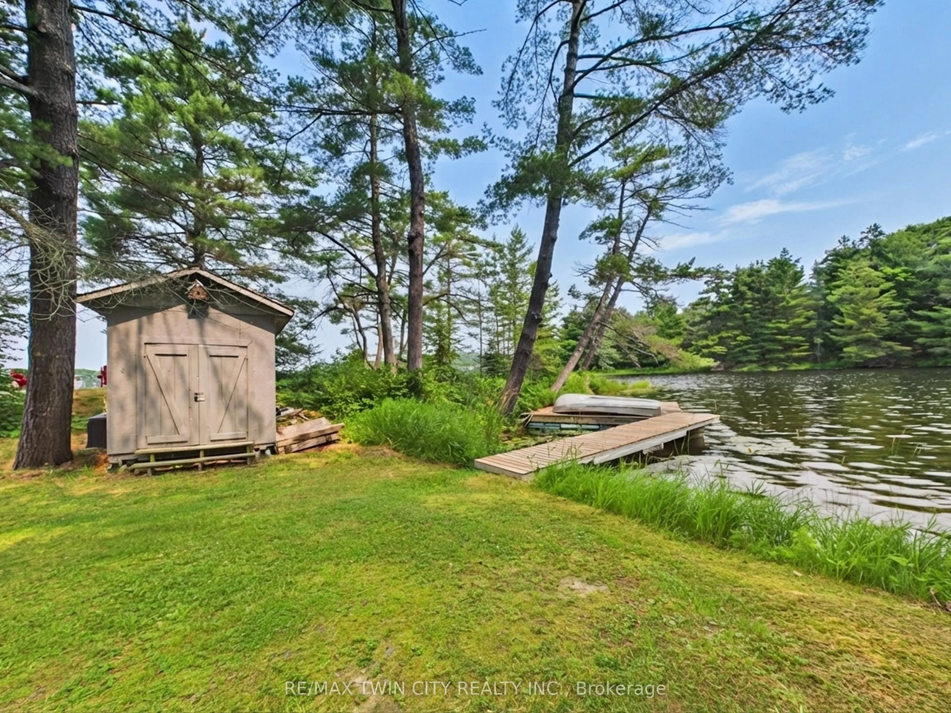 51 Mckellar Lake Road