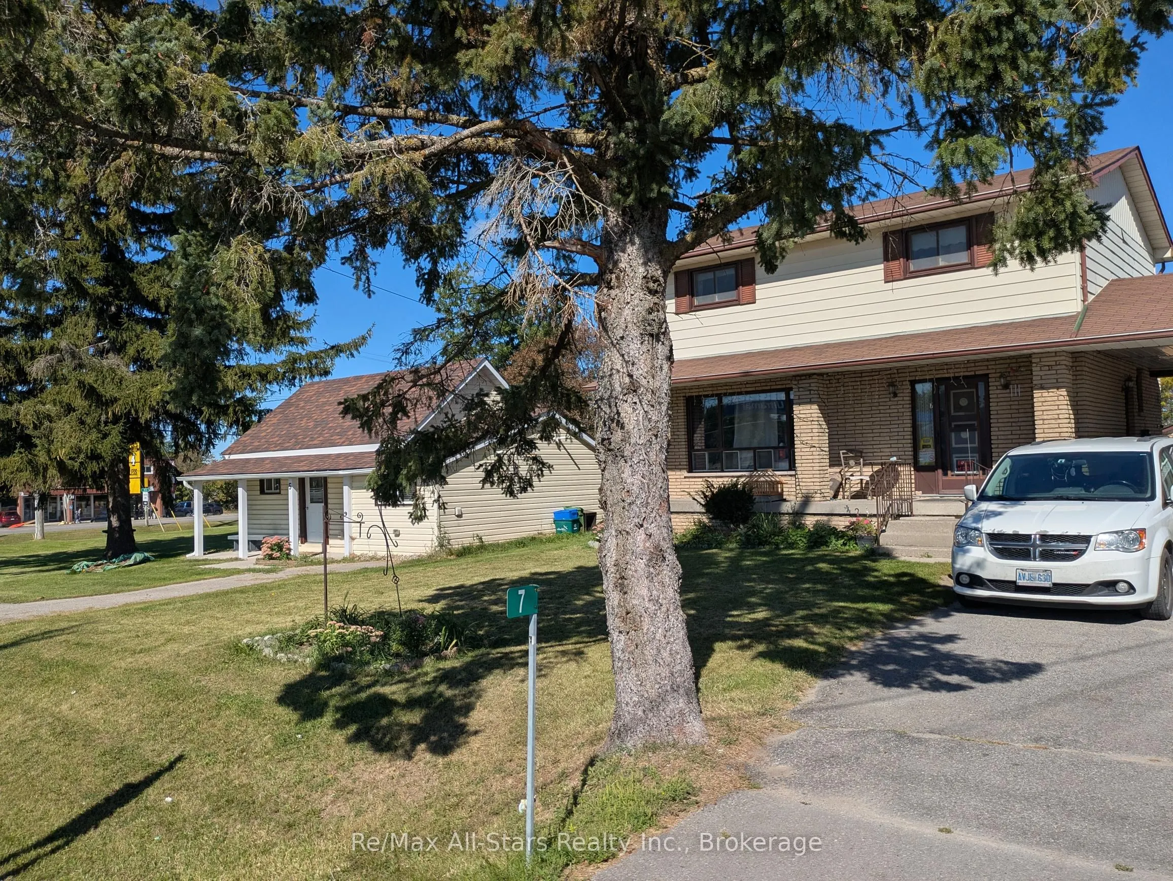 7-5 Weldon Road