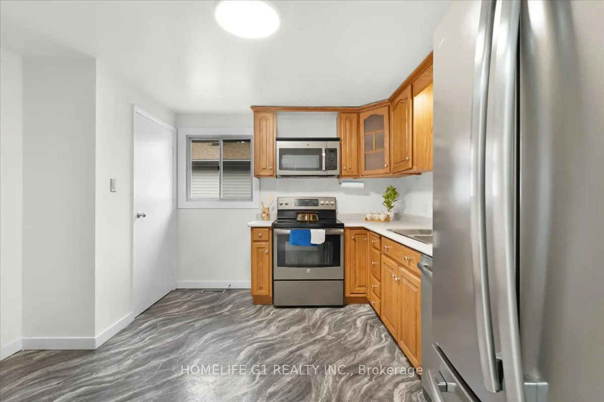 19 Milton Avenue W