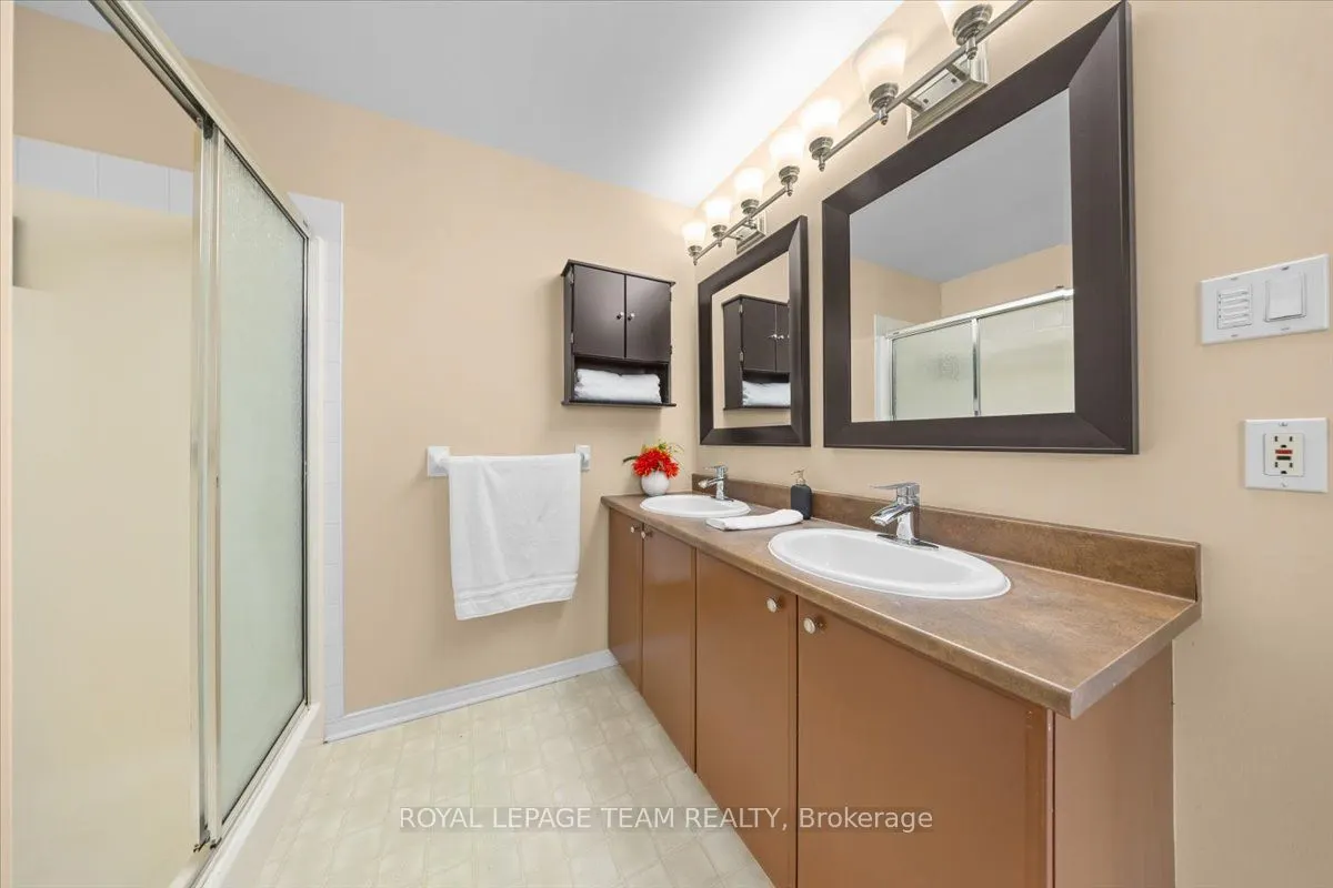 115 Fairlop Way