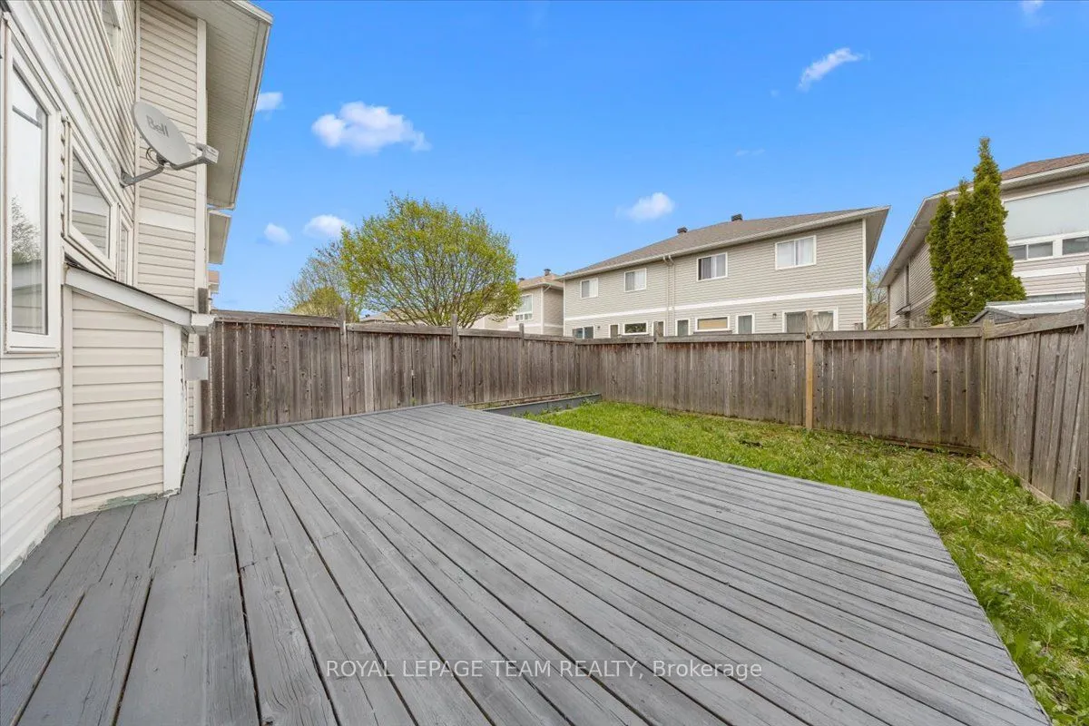 115 Fairlop Way