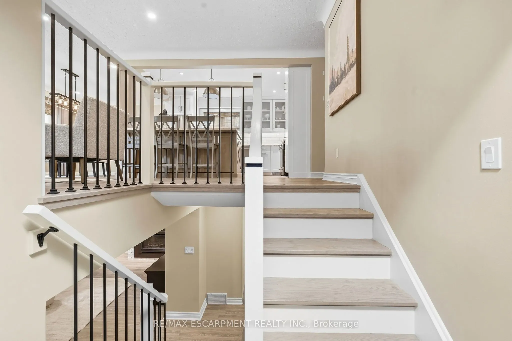 39 Rosemount Avenue