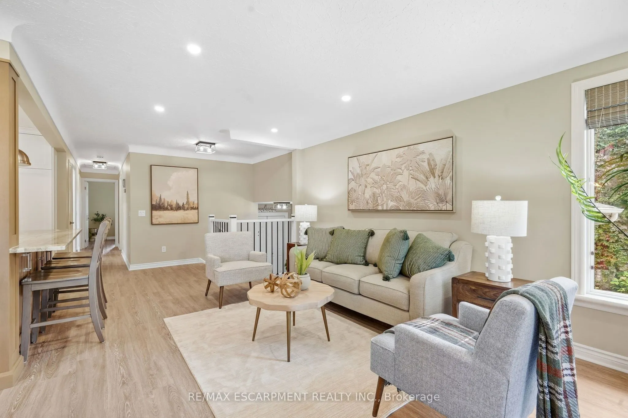 39 Rosemount Avenue