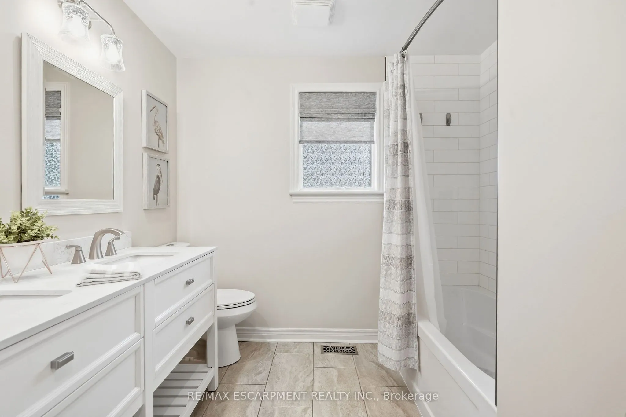 39 Rosemount Avenue