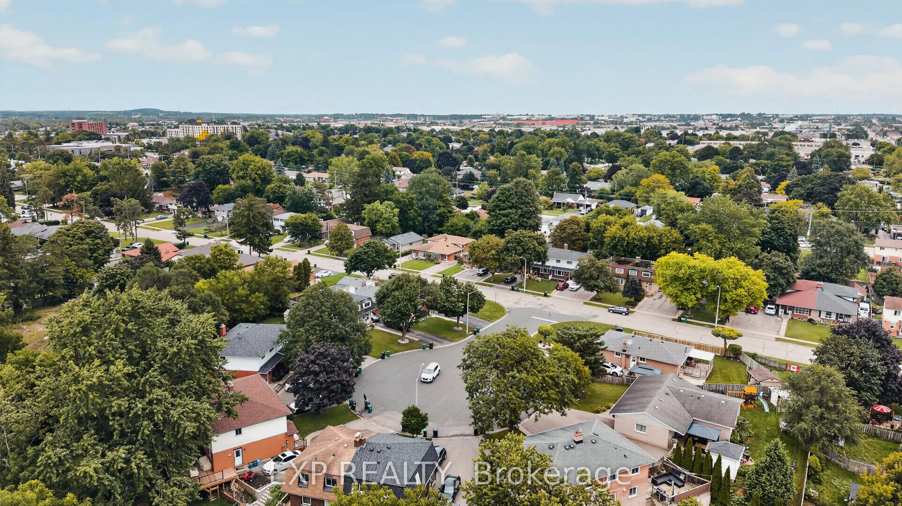 1393 Pineview Avenue