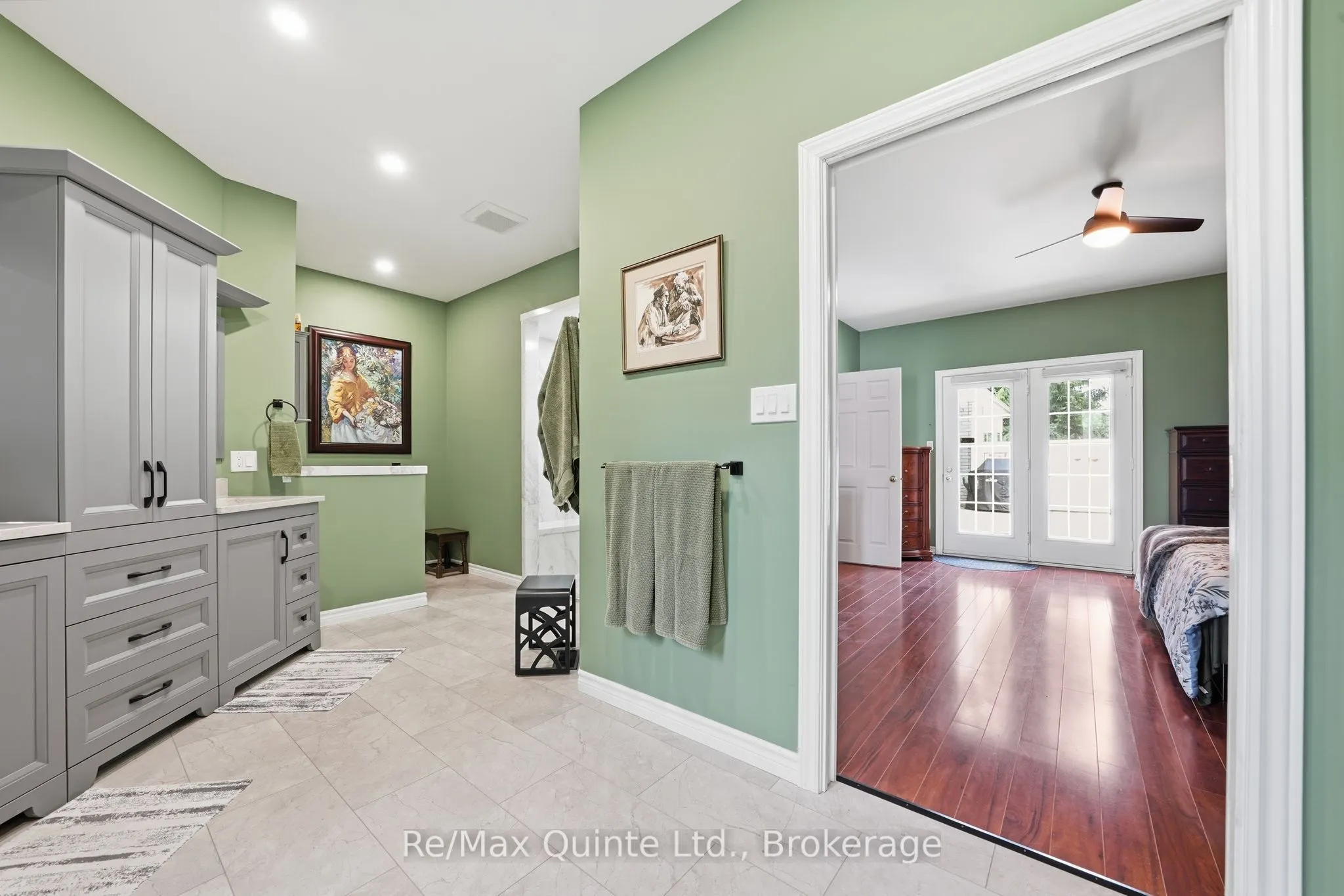 35 Penny Lane