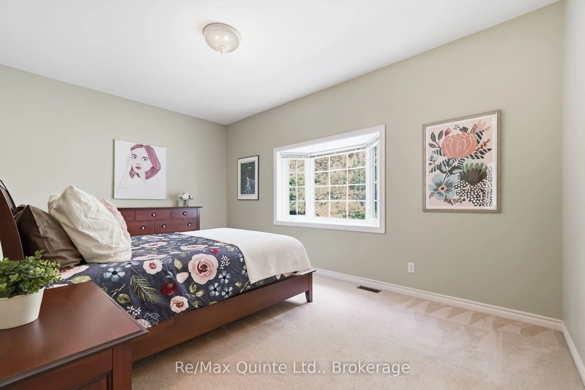 35 Penny Lane