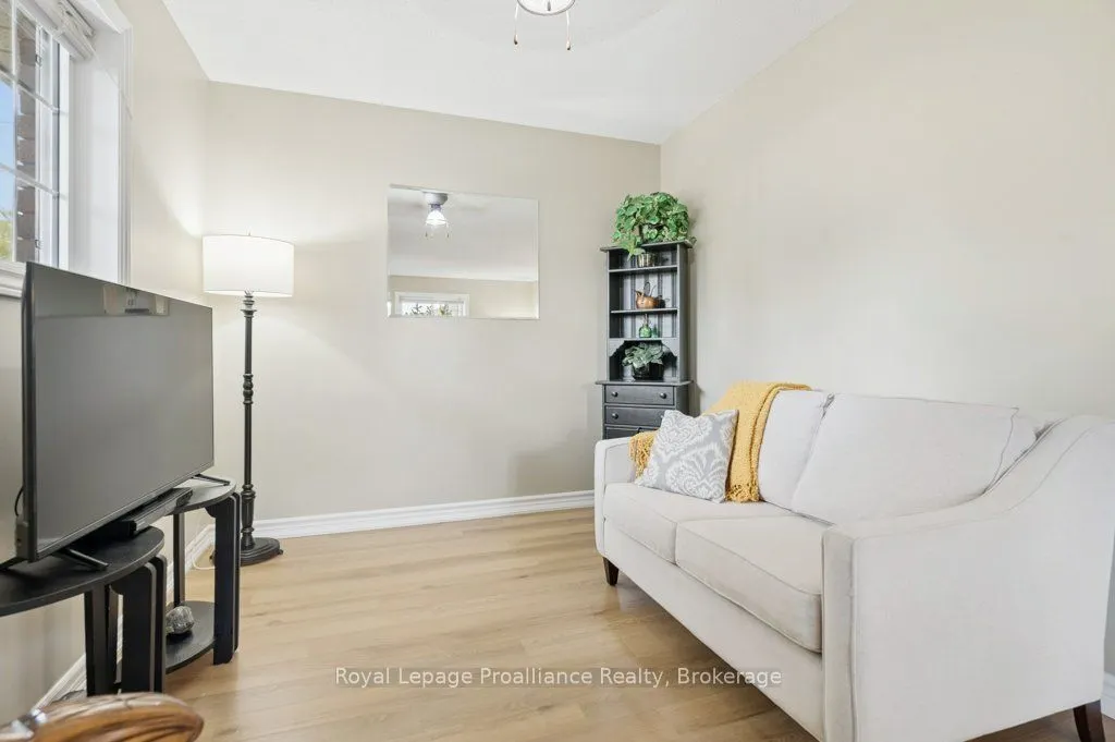 351 Cannifton Road N #20
