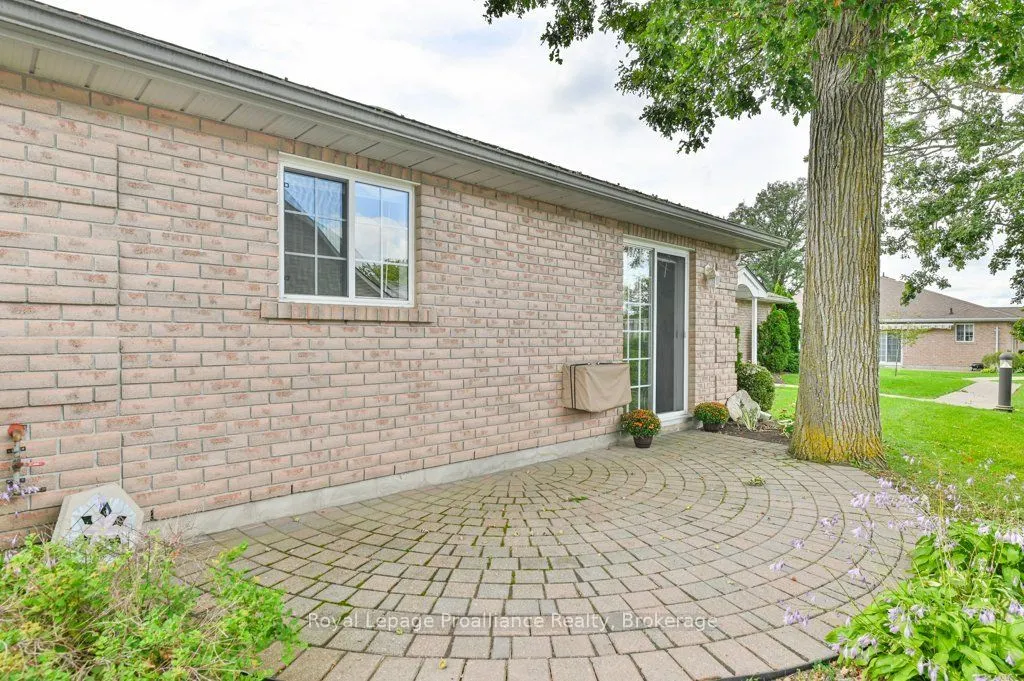 351 Cannifton Road N #20