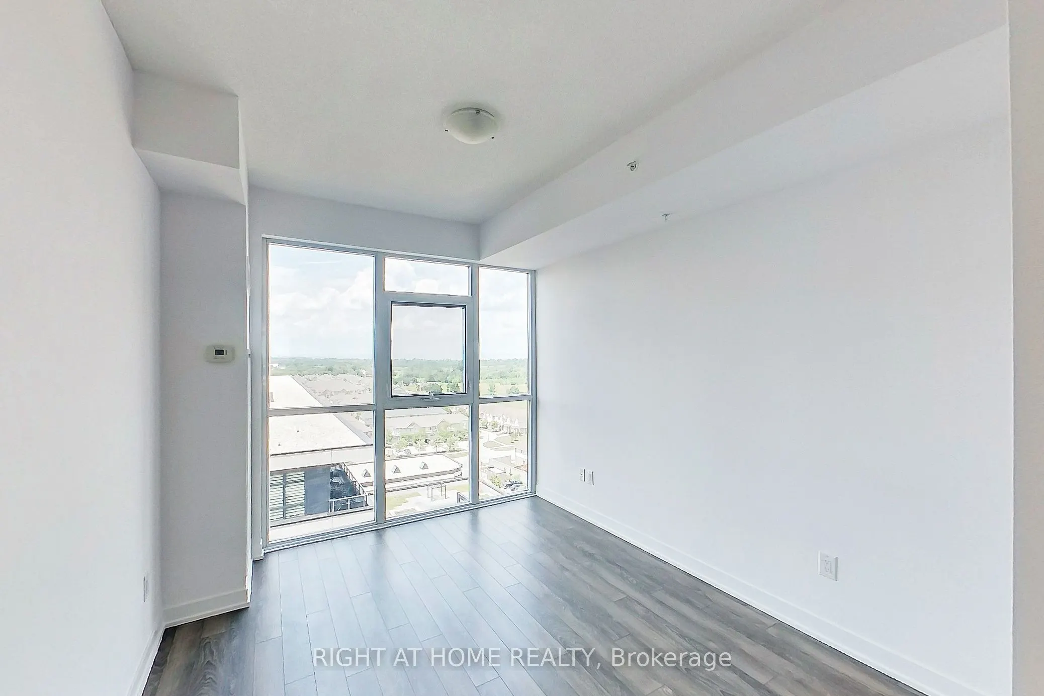 550 North Service Road #1101