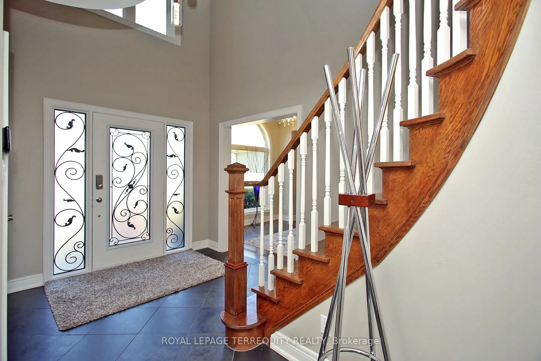 3 Riviera Ridge