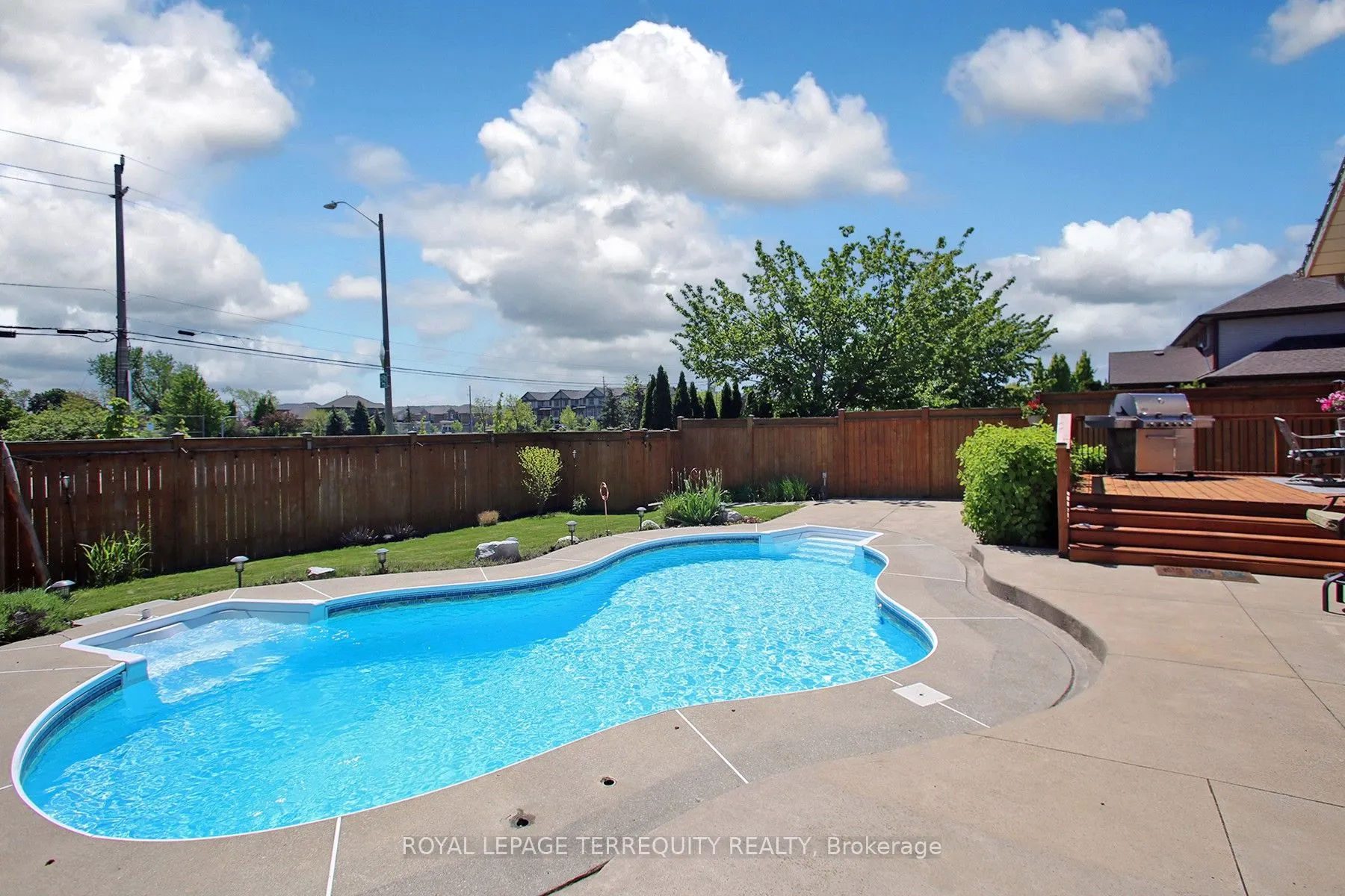 3 Riviera Ridge