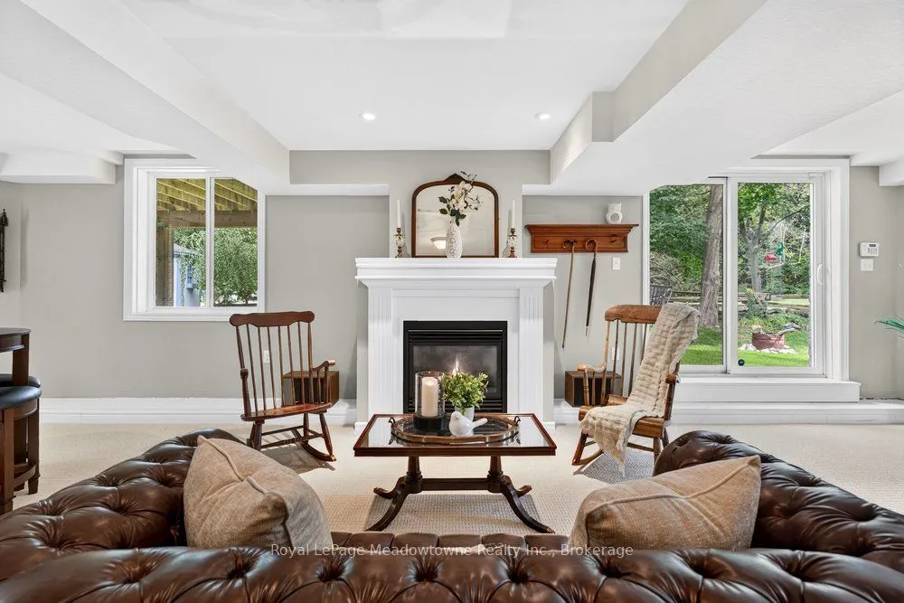 100 Sammon Drive
