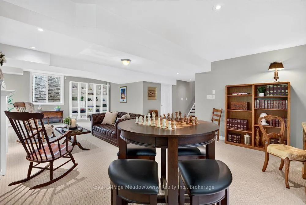 100 Sammon Drive
