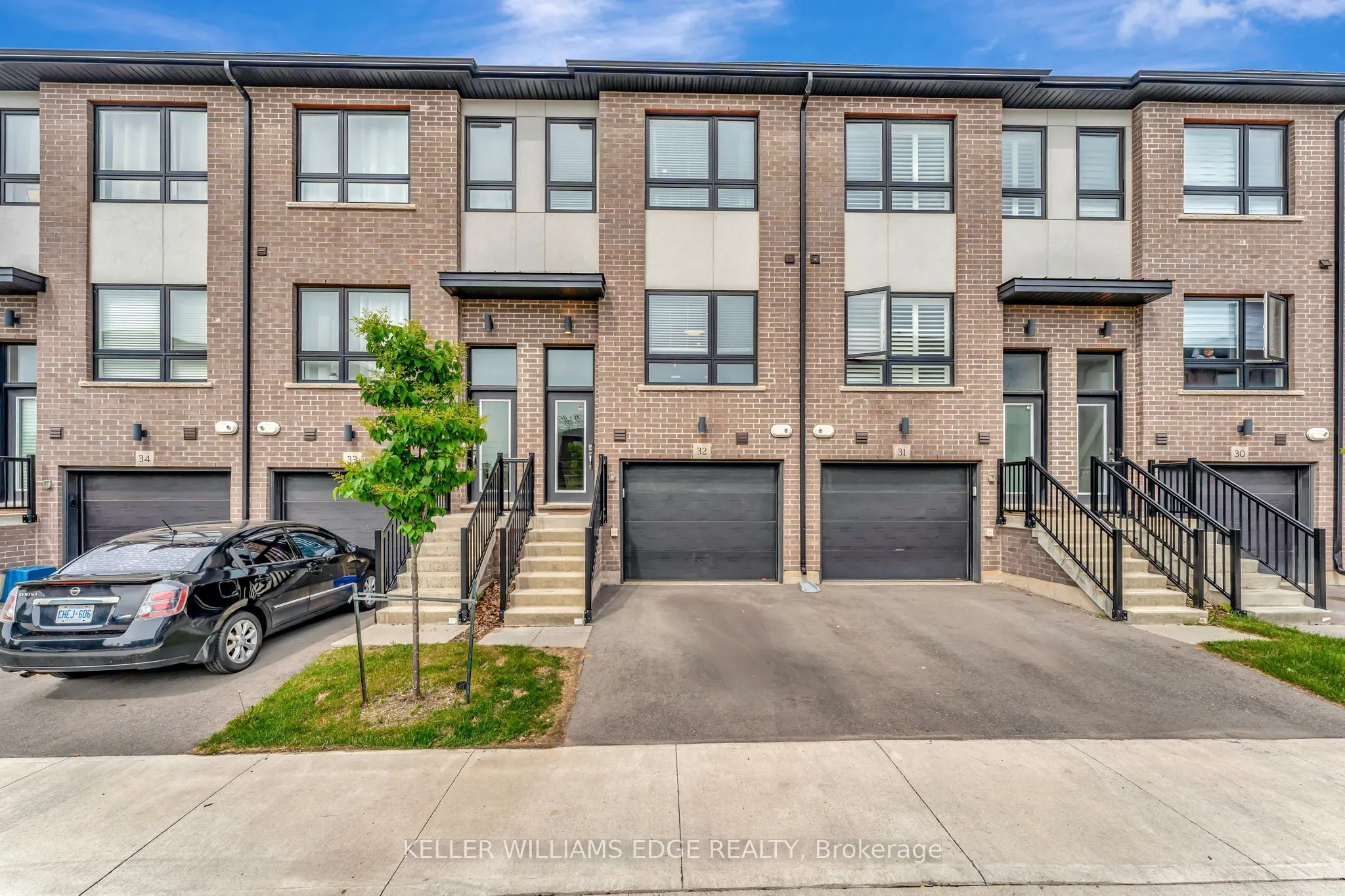 720 Grey Street #32